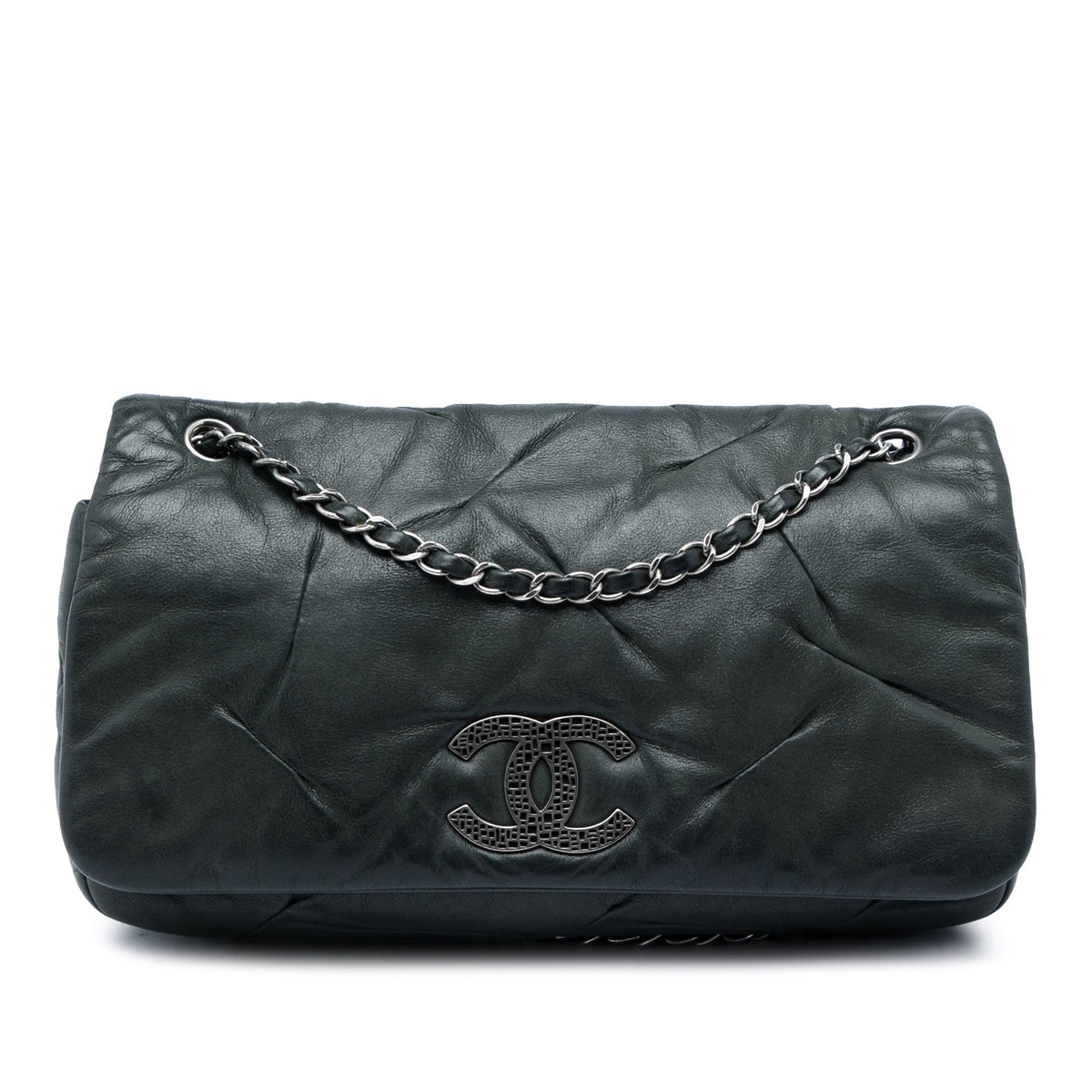 Chanel Iridescent Calfskin East West Glint Flap — Black