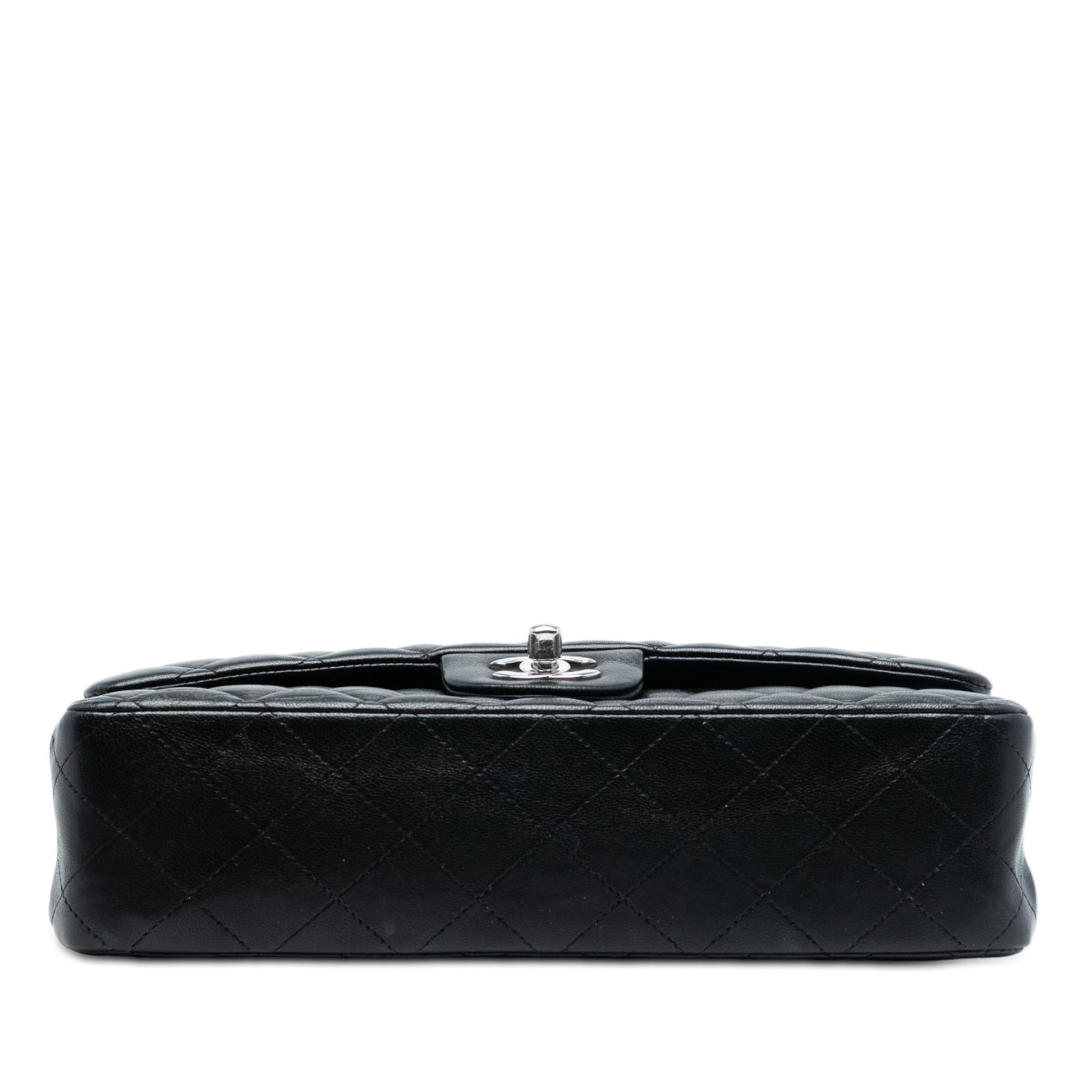 Medium Classic Lambskin Double Flap