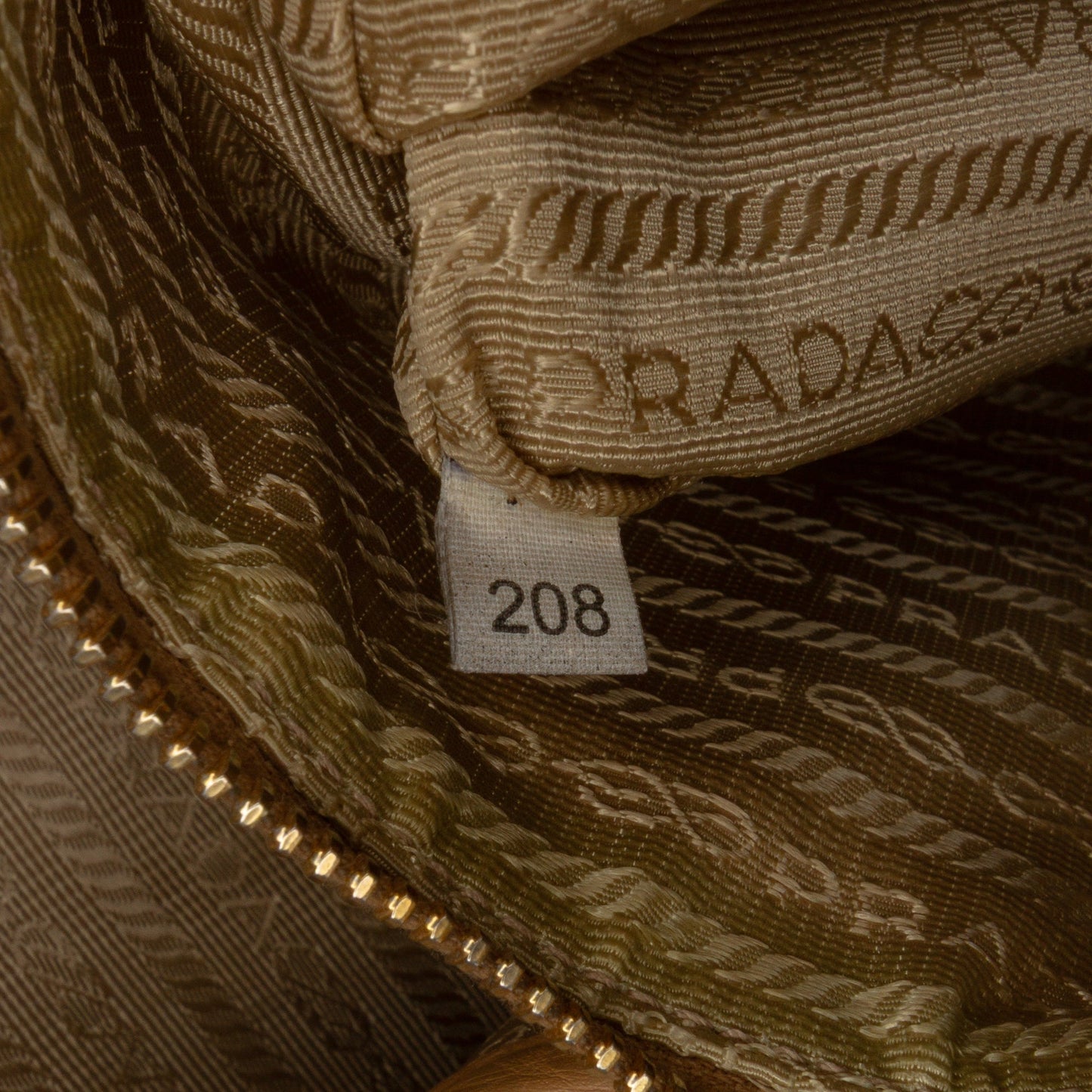 Prada Vitello Daino Open Convertible Tote