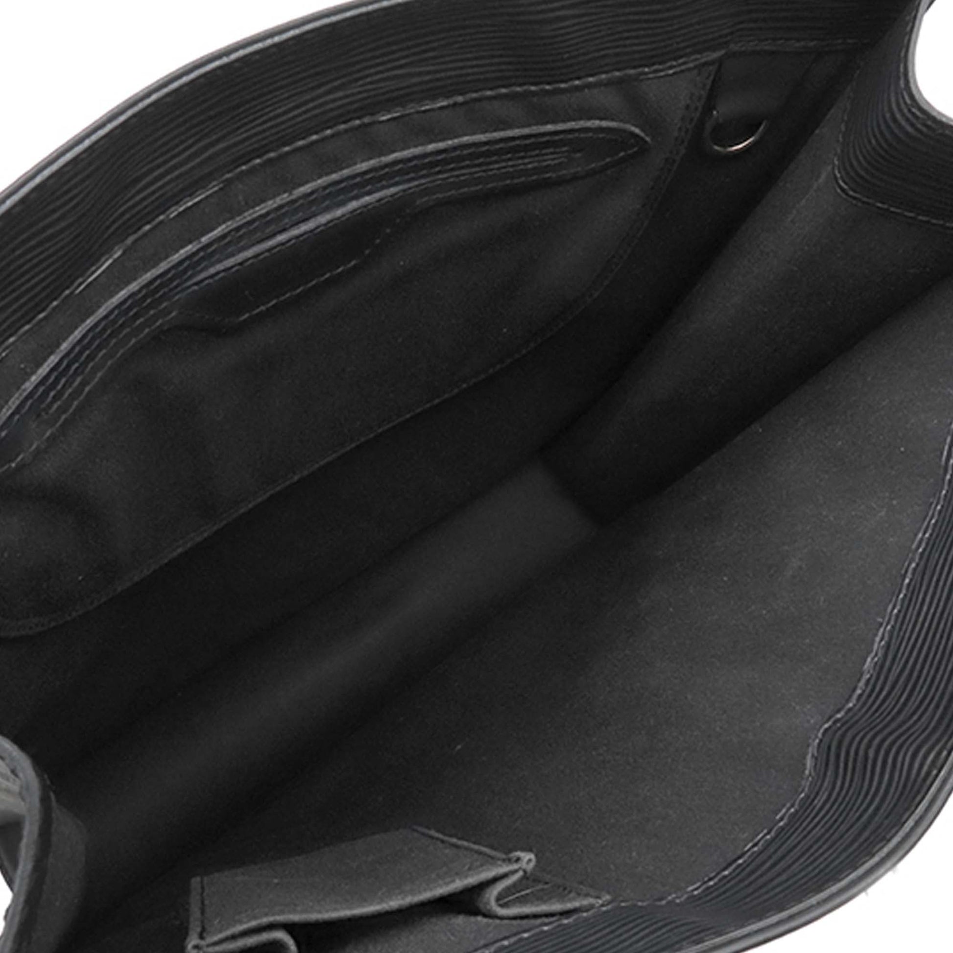 Louis Vuitton Epi Sac Plat