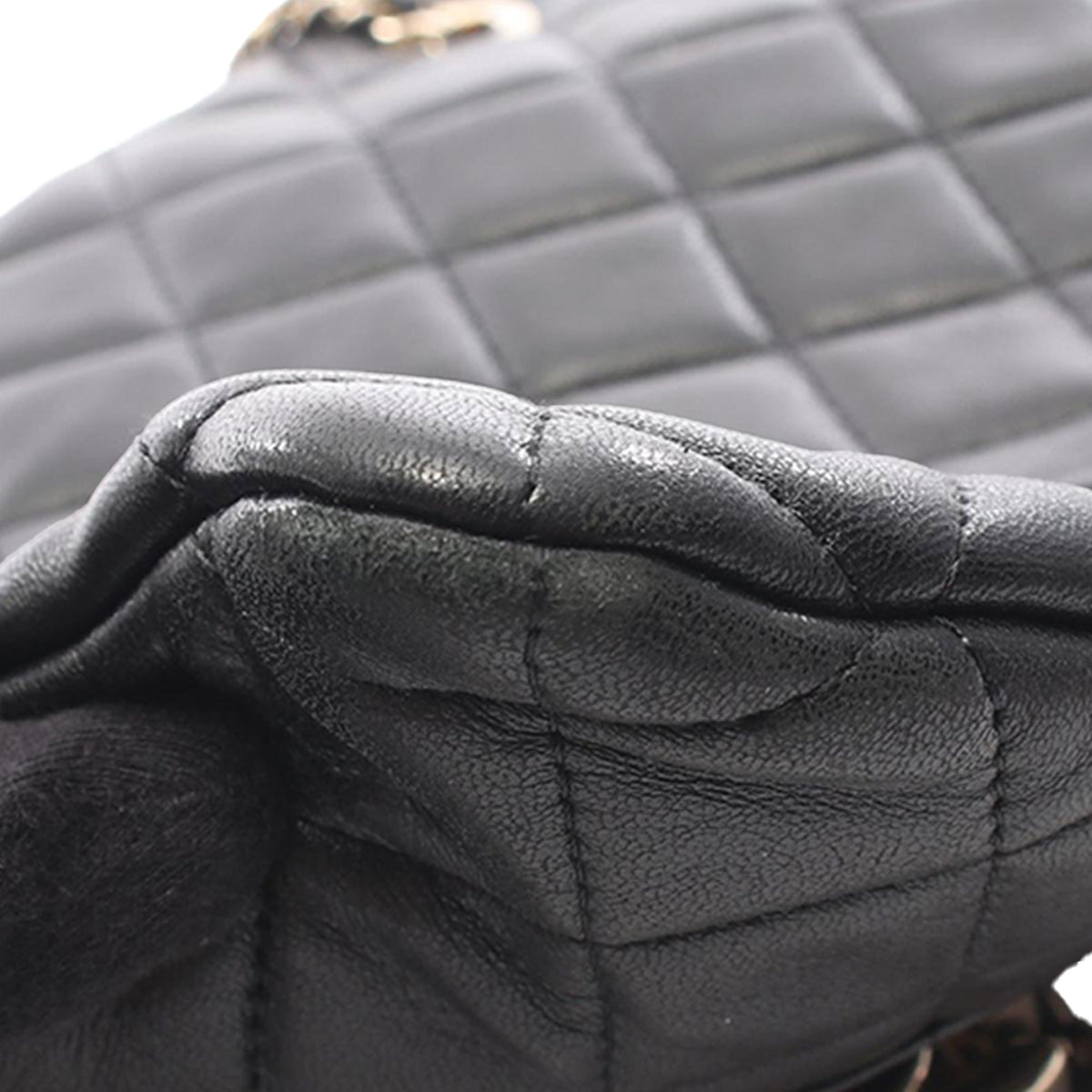Chanel CC Quilted Lambskin Pouch with Mini Flap Purse — Black