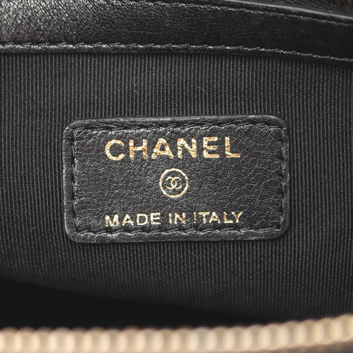 Chanel CC Quilted Lambskin Pouch with Mini Flap Purse — Black
