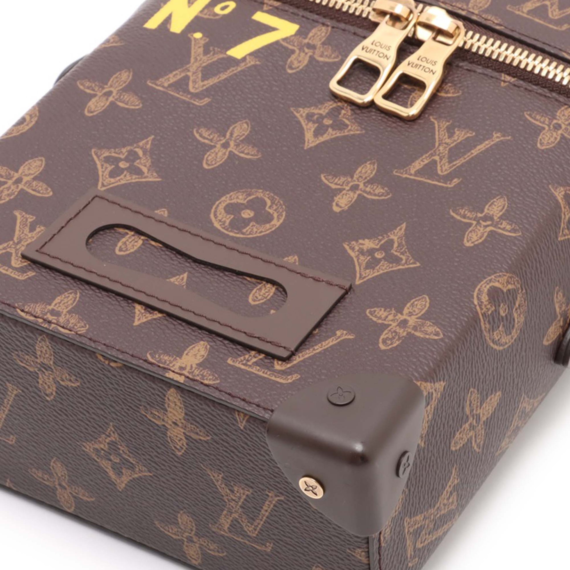 Louis Vuitton Monogram No7 Vertical Box Trunk