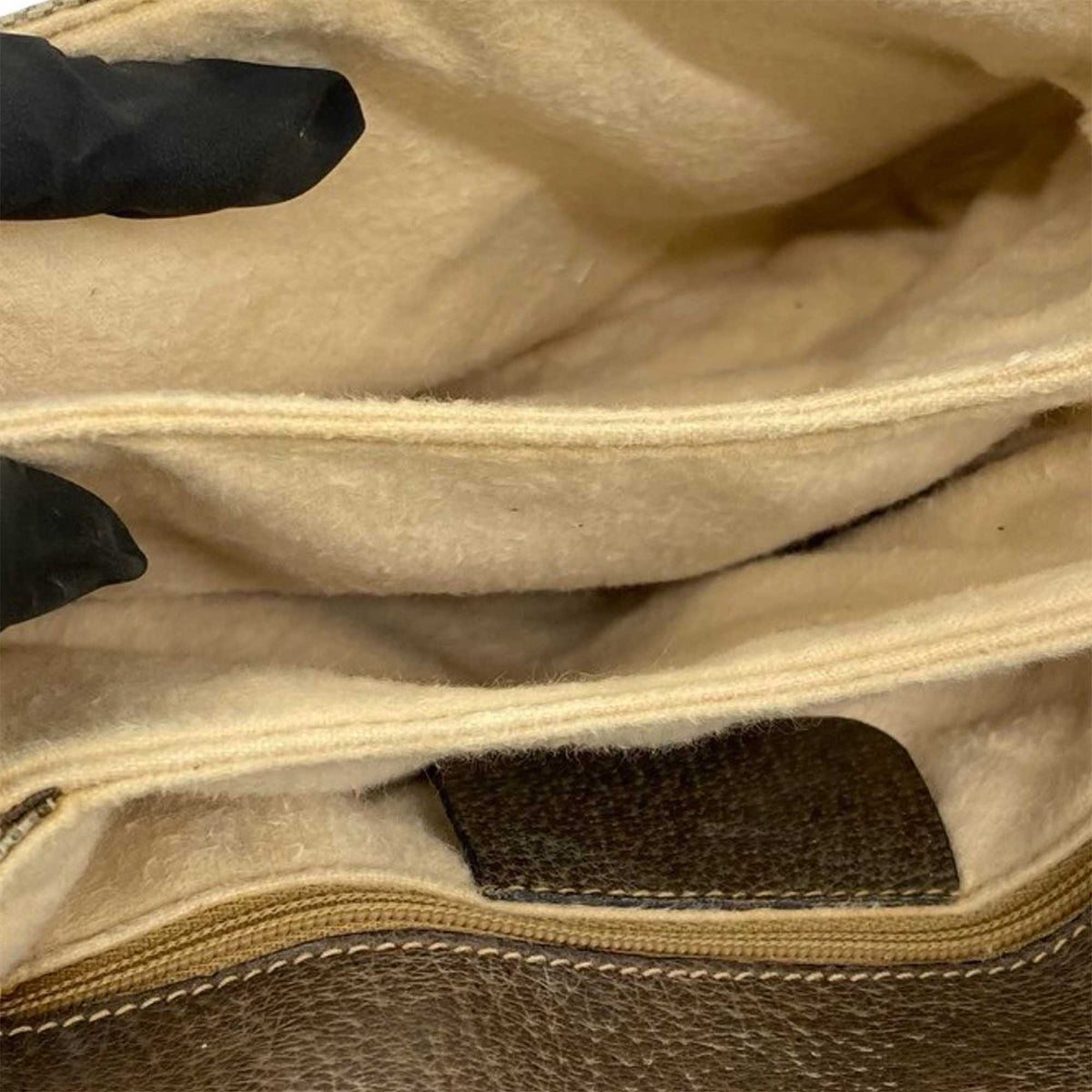 Gucci GG Supreme Crossbody