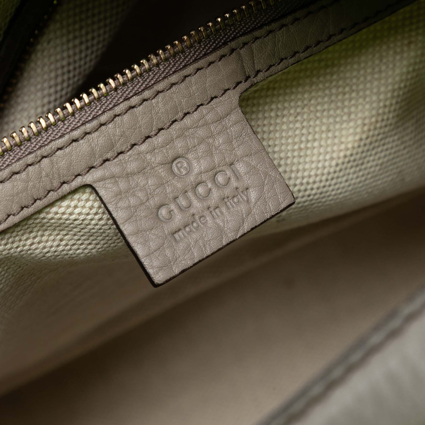 Gucci Pebbled Calfskin Soho Cellarius Boston