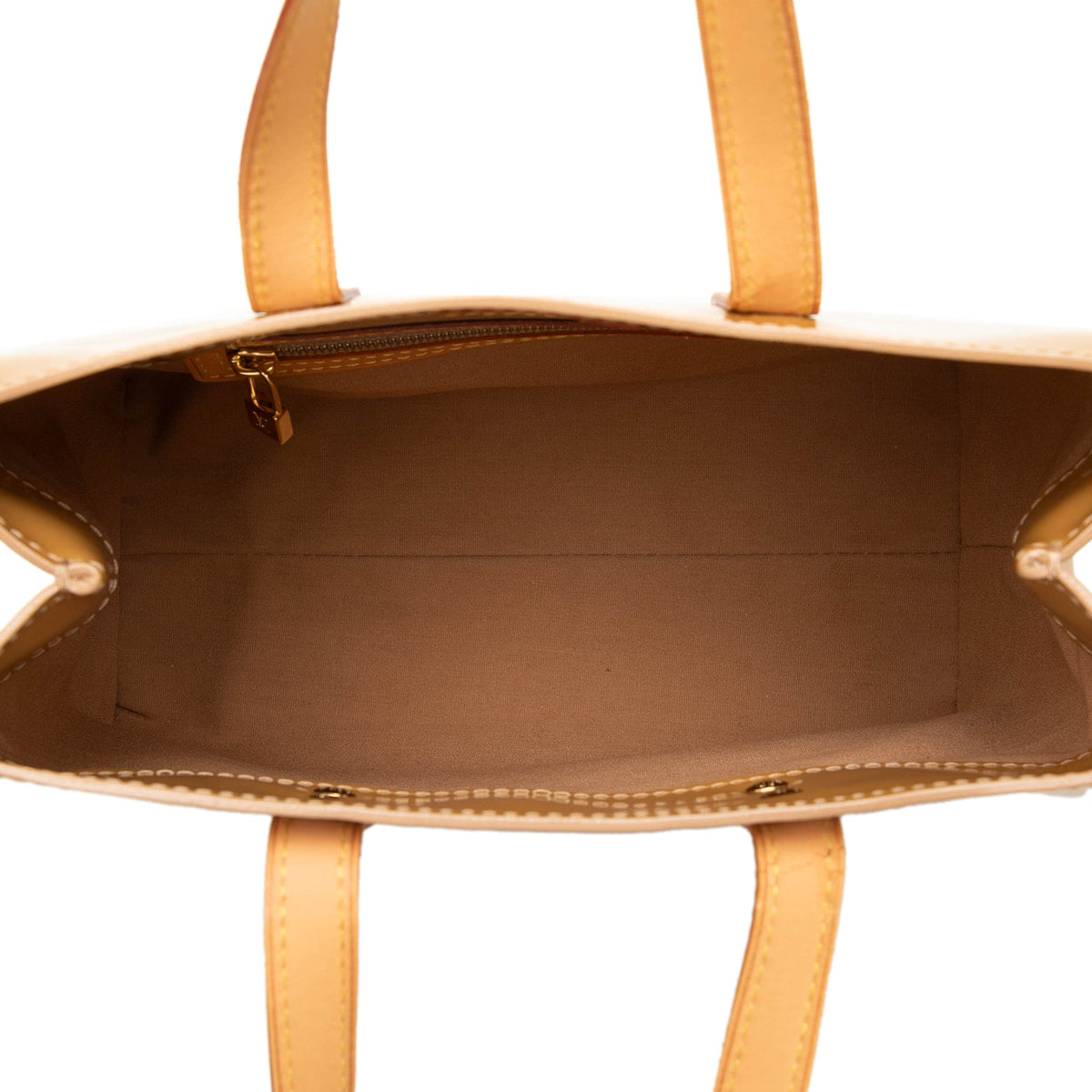 Louis Vuitton Monogram Vernis Reade PM — Beige