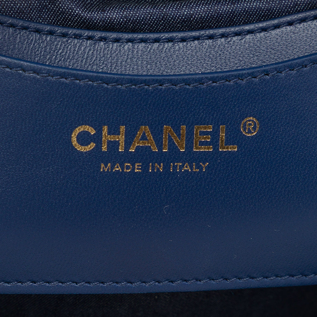 Chanel CC Lambskin Elegant Chain Vanity Case