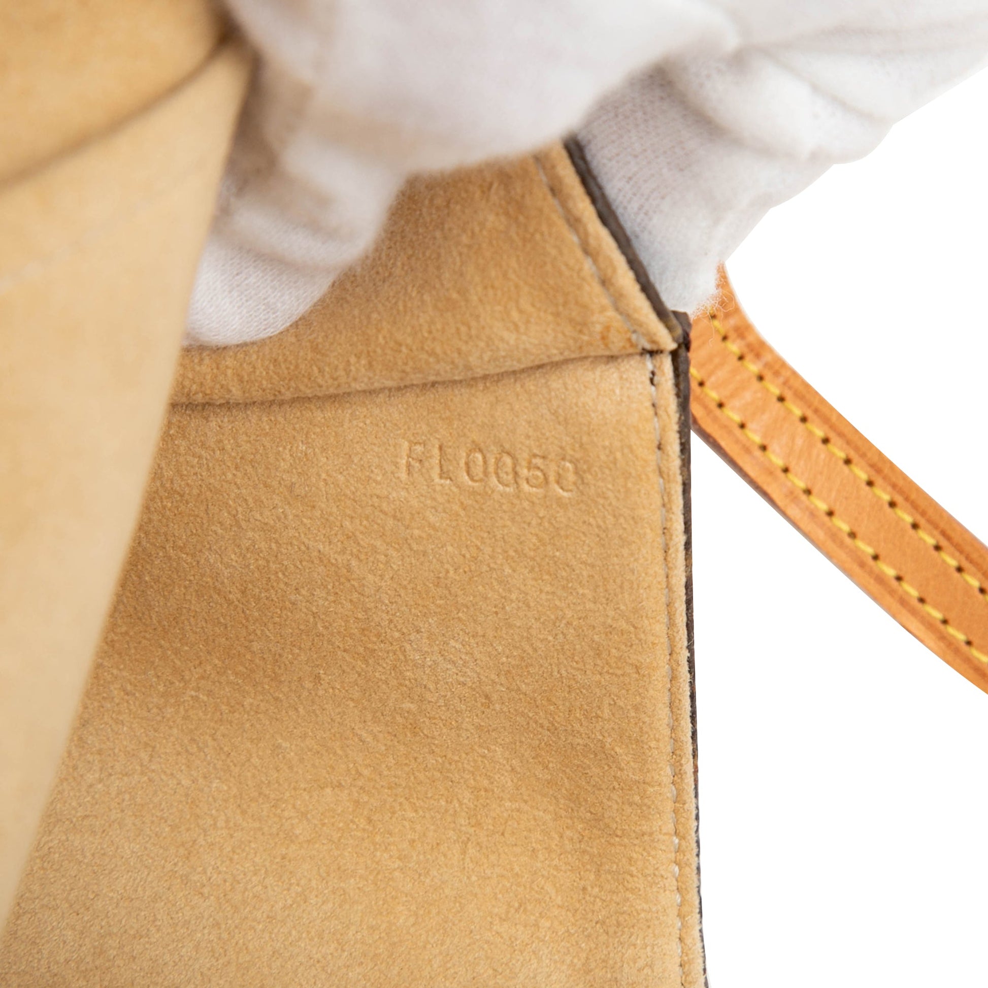 Louis Vuitton Monogram Pochette Twin GM
