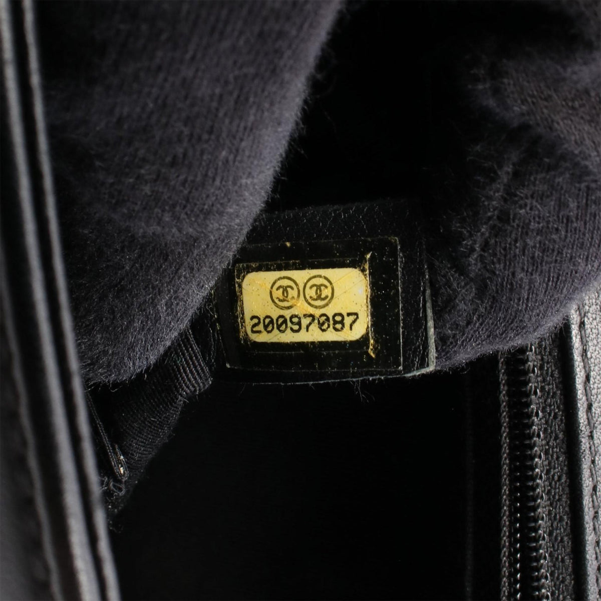 Chanel Large Quilted Lambskin Boy Flap — Black