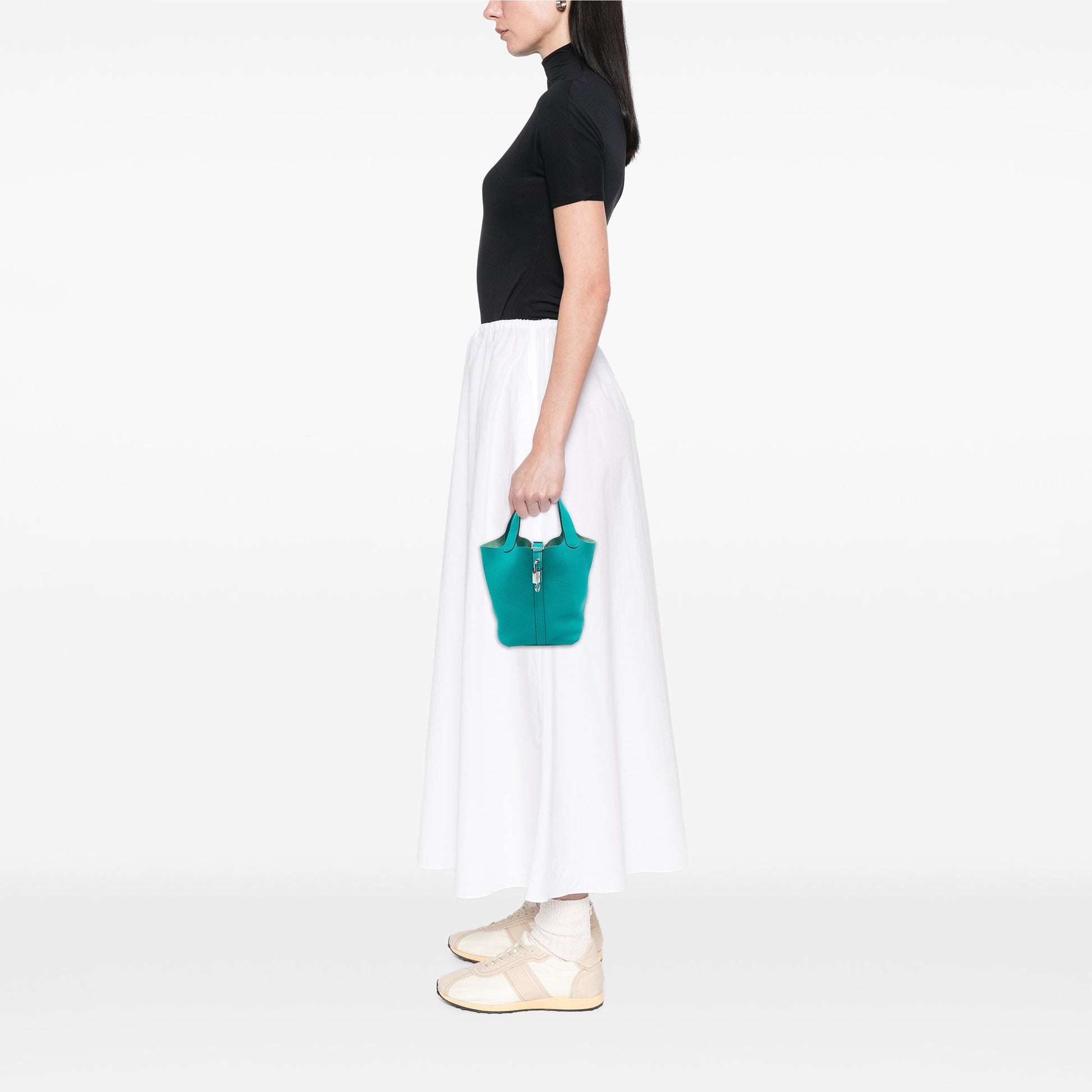 Hermès Clemence Picotin Lock 18