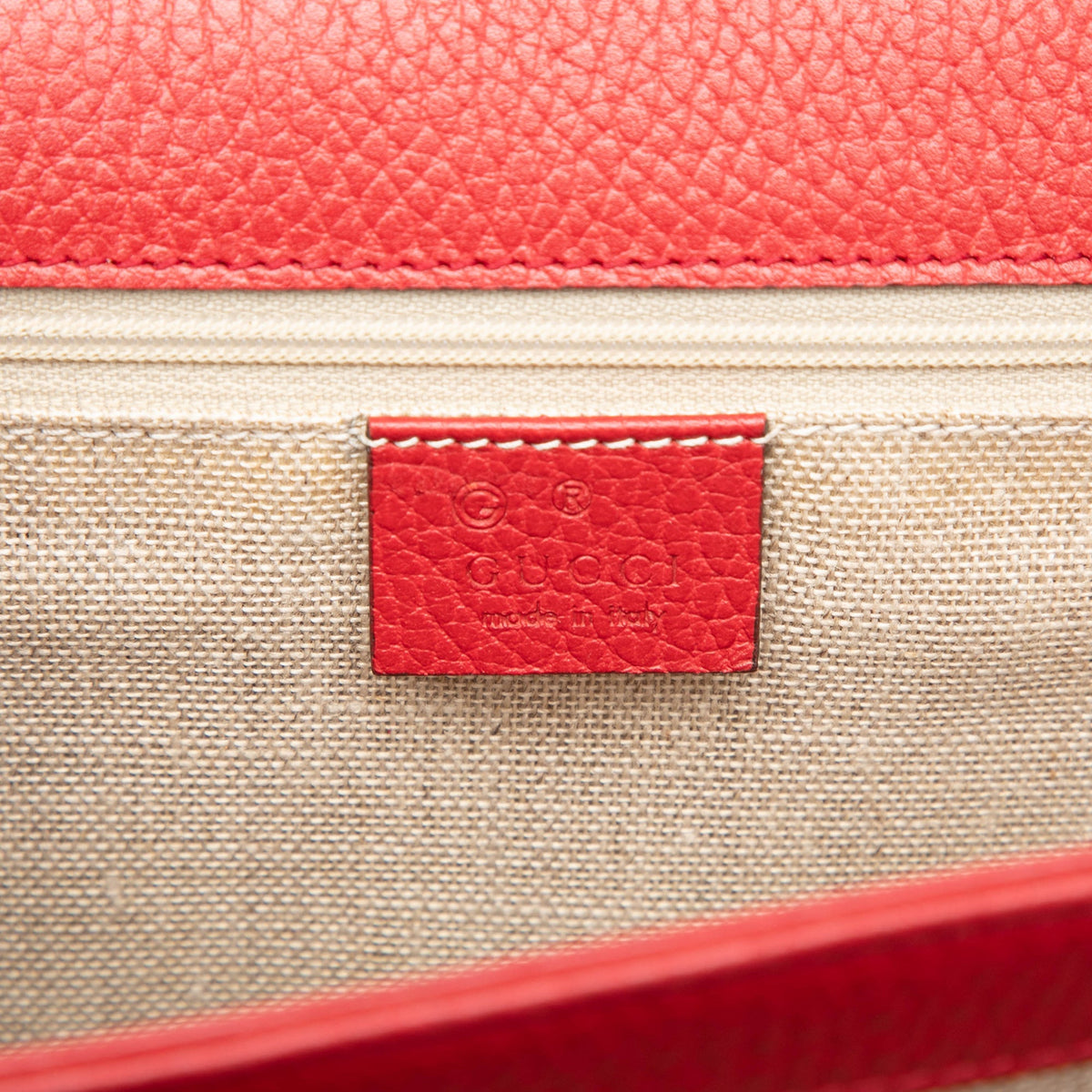 Gucci Medium Dollar Calfskin Interlocking G Crossbody — Red
