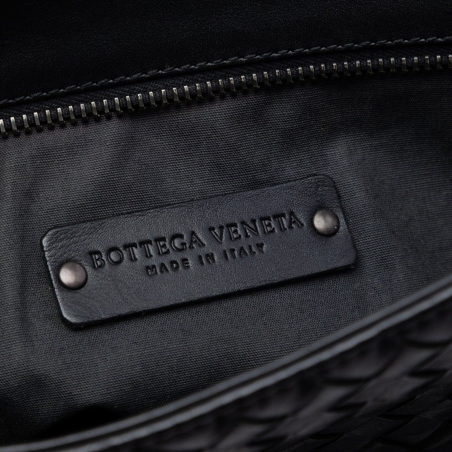 Bottega Veneta Intrecciato Nappa Flat Messenger Bag