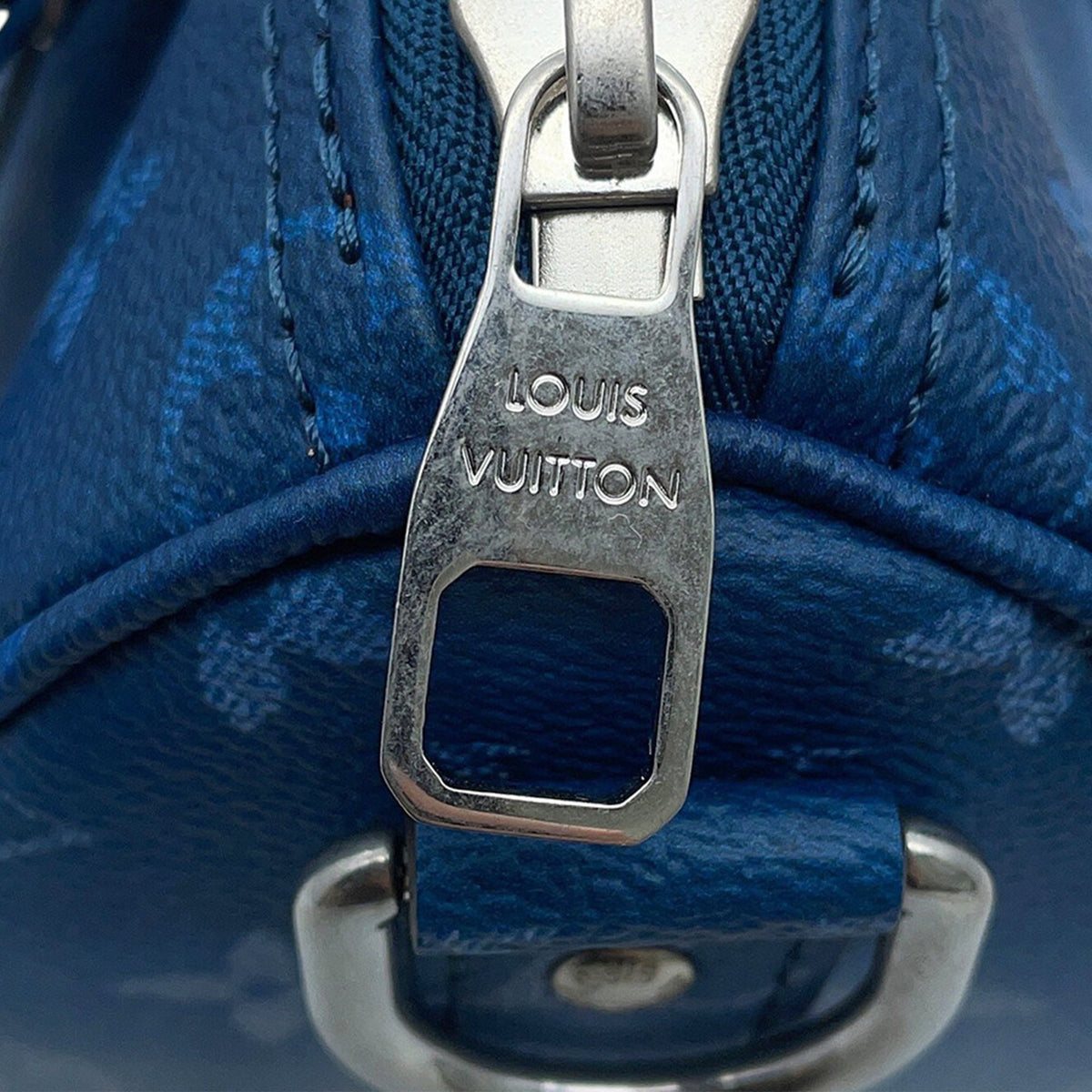 Louis Vuitton Monogram Pigment Keepall Bandouliere 25