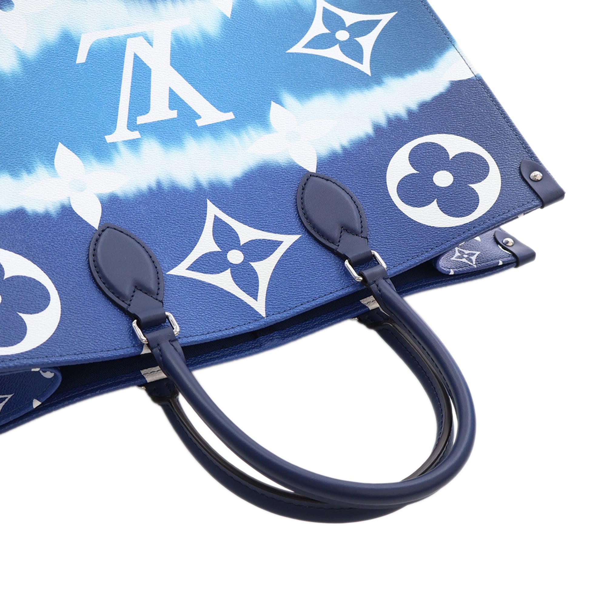 Louis Vuitton Monogram Escale OntheGo GM