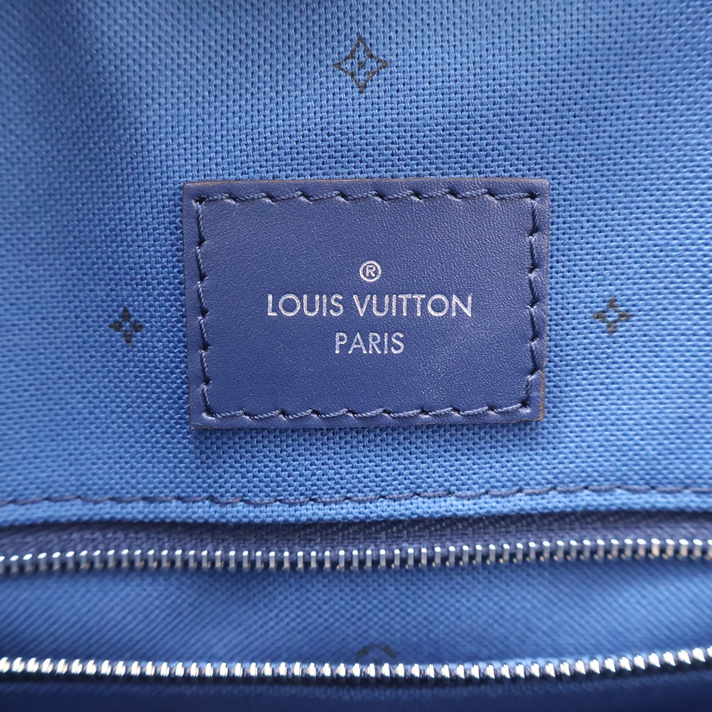Louis Vuitton Monogram Escale OntheGo GM