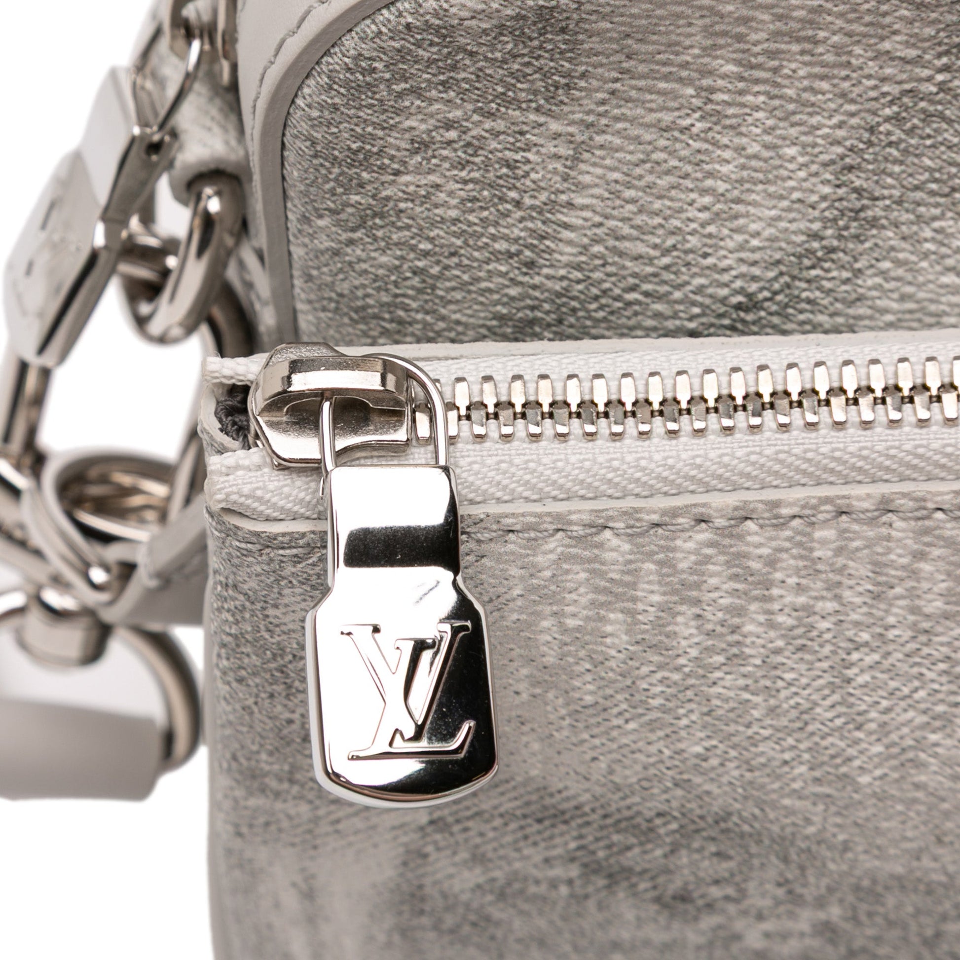 Louis Vuitton Damier Salt Trio Messenger Bag