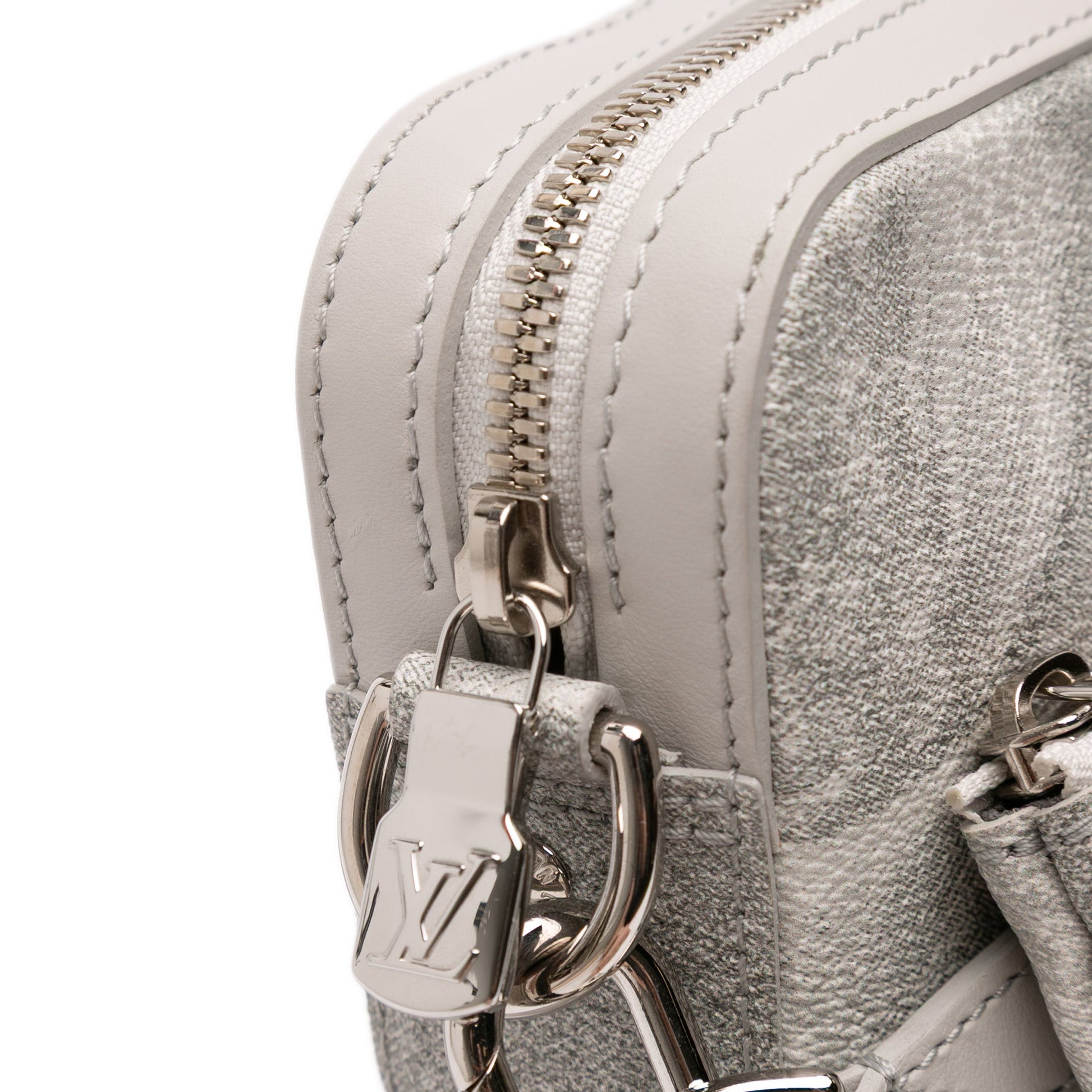 Louis Vuitton Damier Salt Trio Messenger Bag