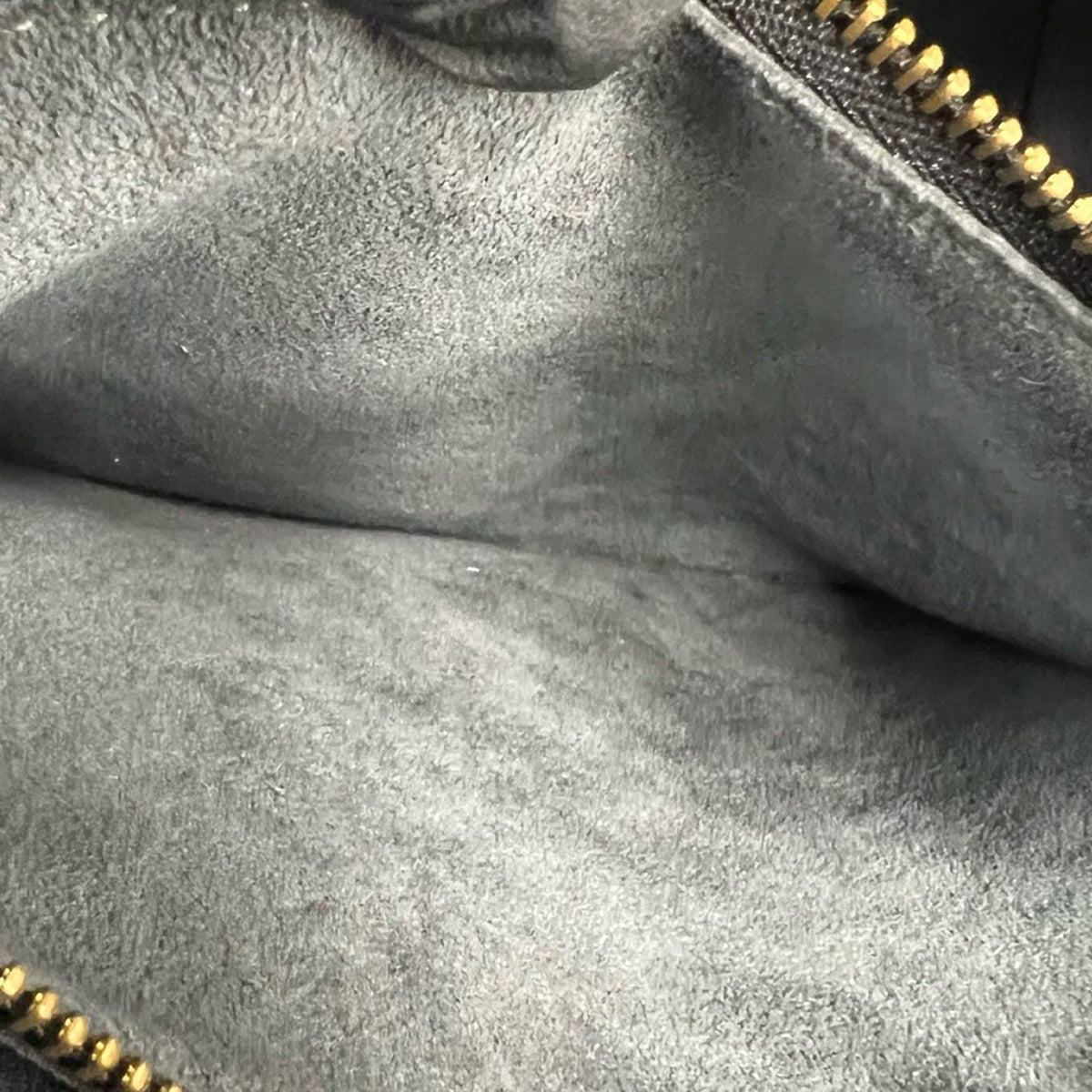 Louis Vuitton Epi Pont Neuf