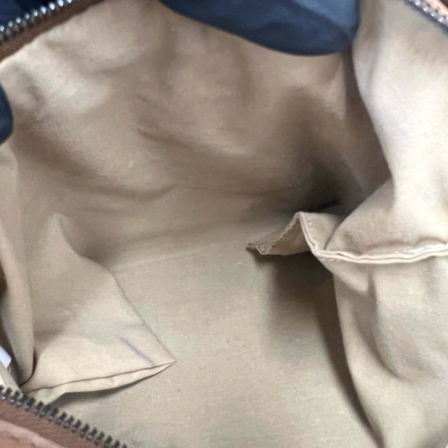 Bottega Veneta Medium Intrecciato Campana
