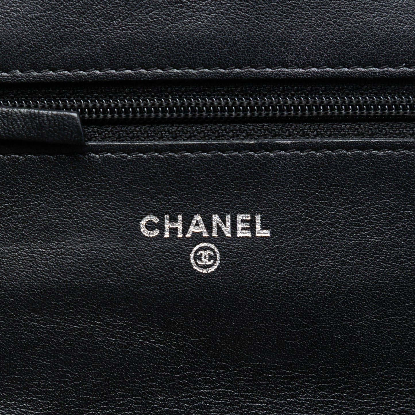Chanel CC Caviar Wallet On Chain