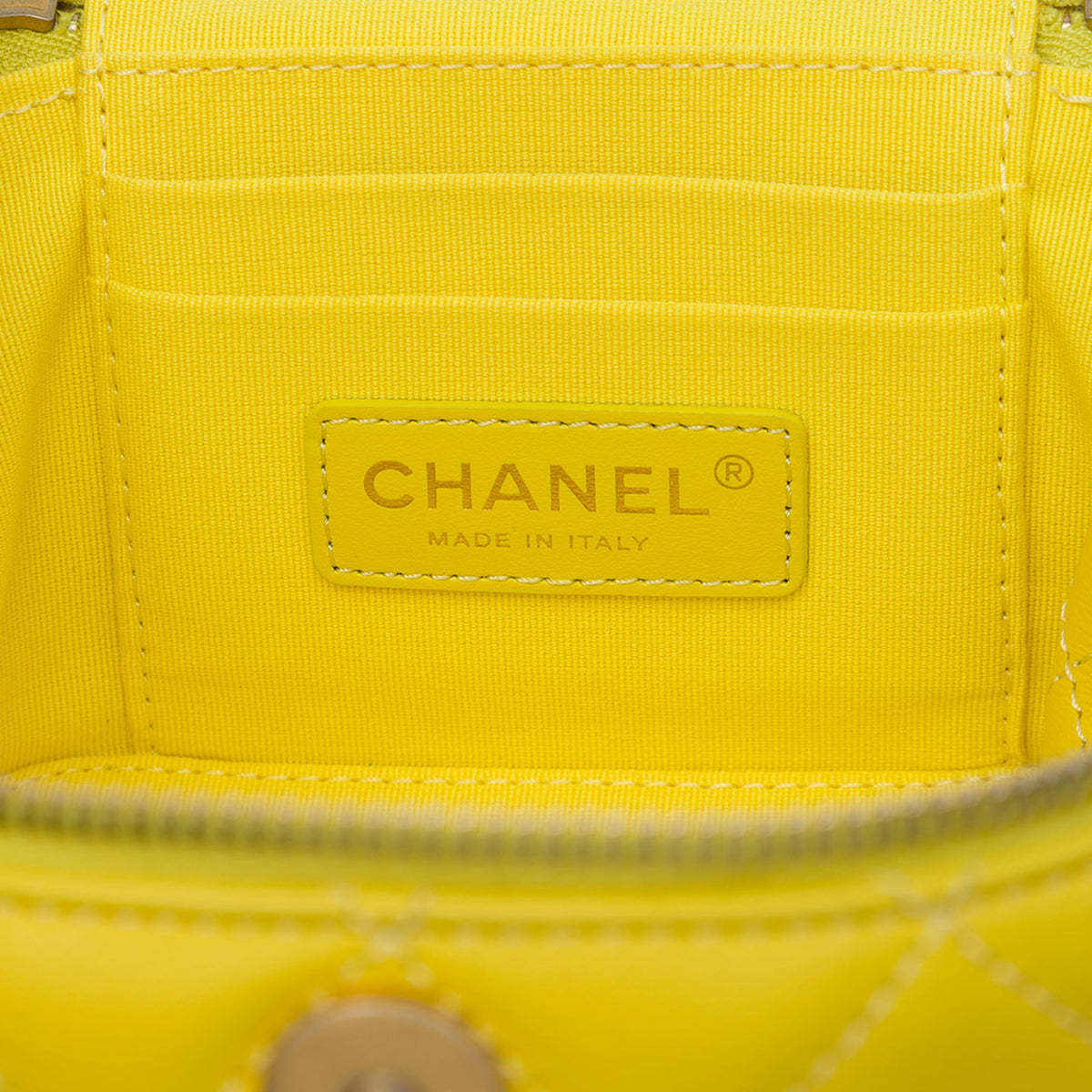 Chanel Small CC Quilted Lambskin Vanity Case With Chain — Yellow