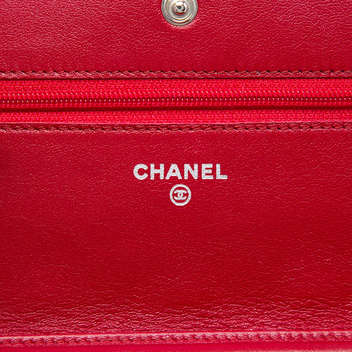 Chanel CC Quilted Patent Brilliant Wallet On Chain — Red