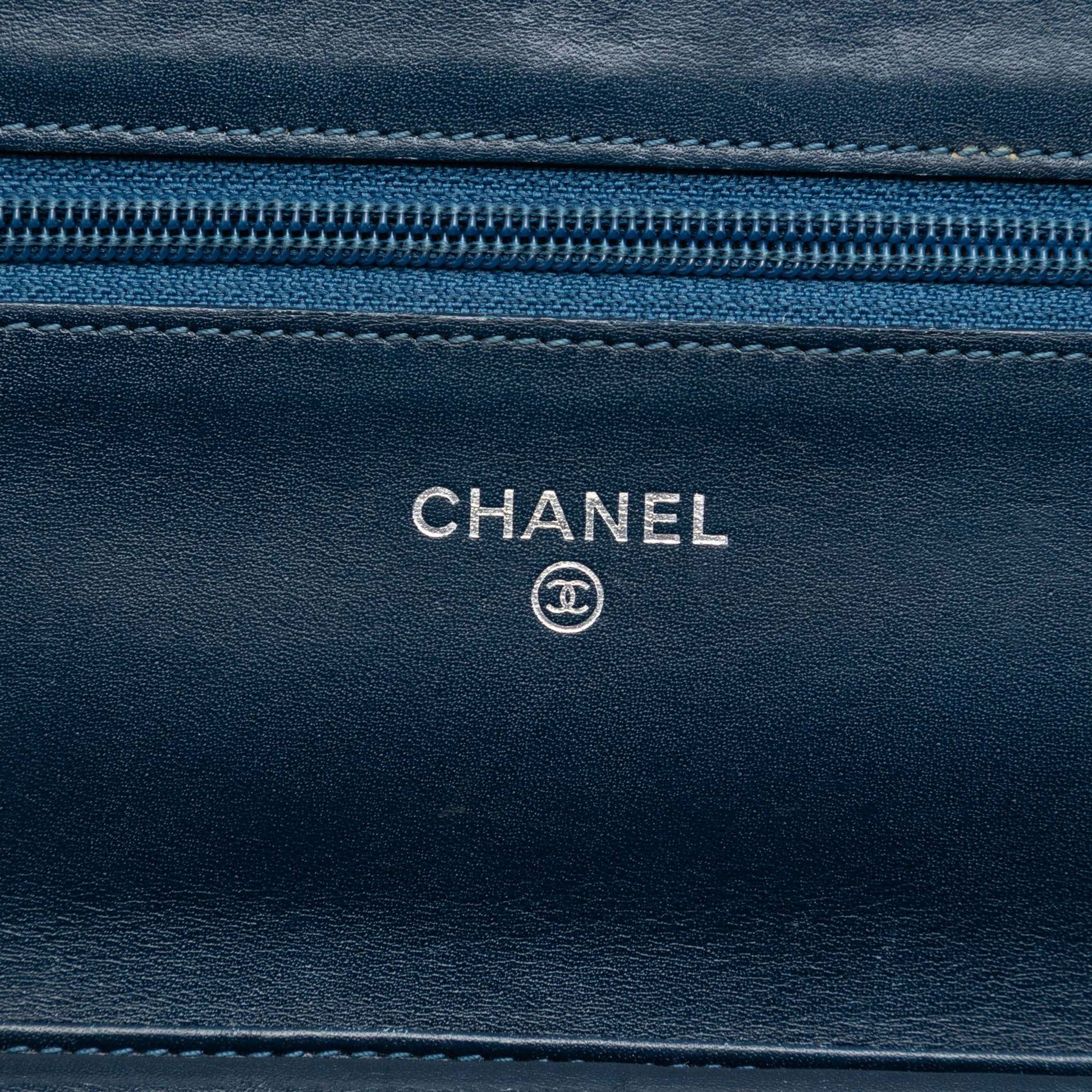 Chanel CC Caviar Wallet On Chain