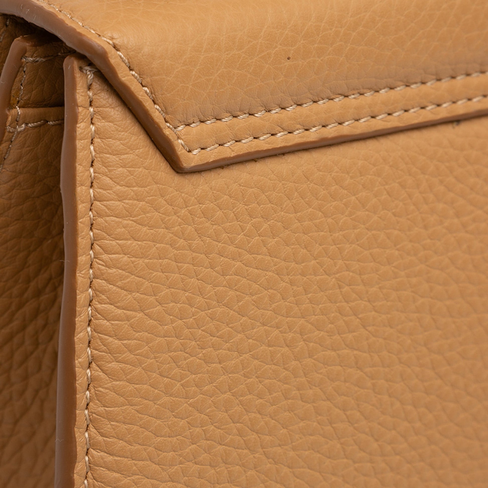 Jacquemus Leather Le Chiquito Noeud