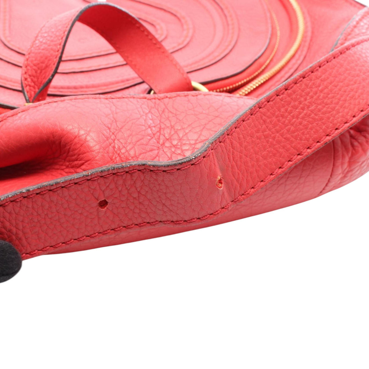 Chloé Medium Grained Calfskin Marcie Saddle Crossbody — Red