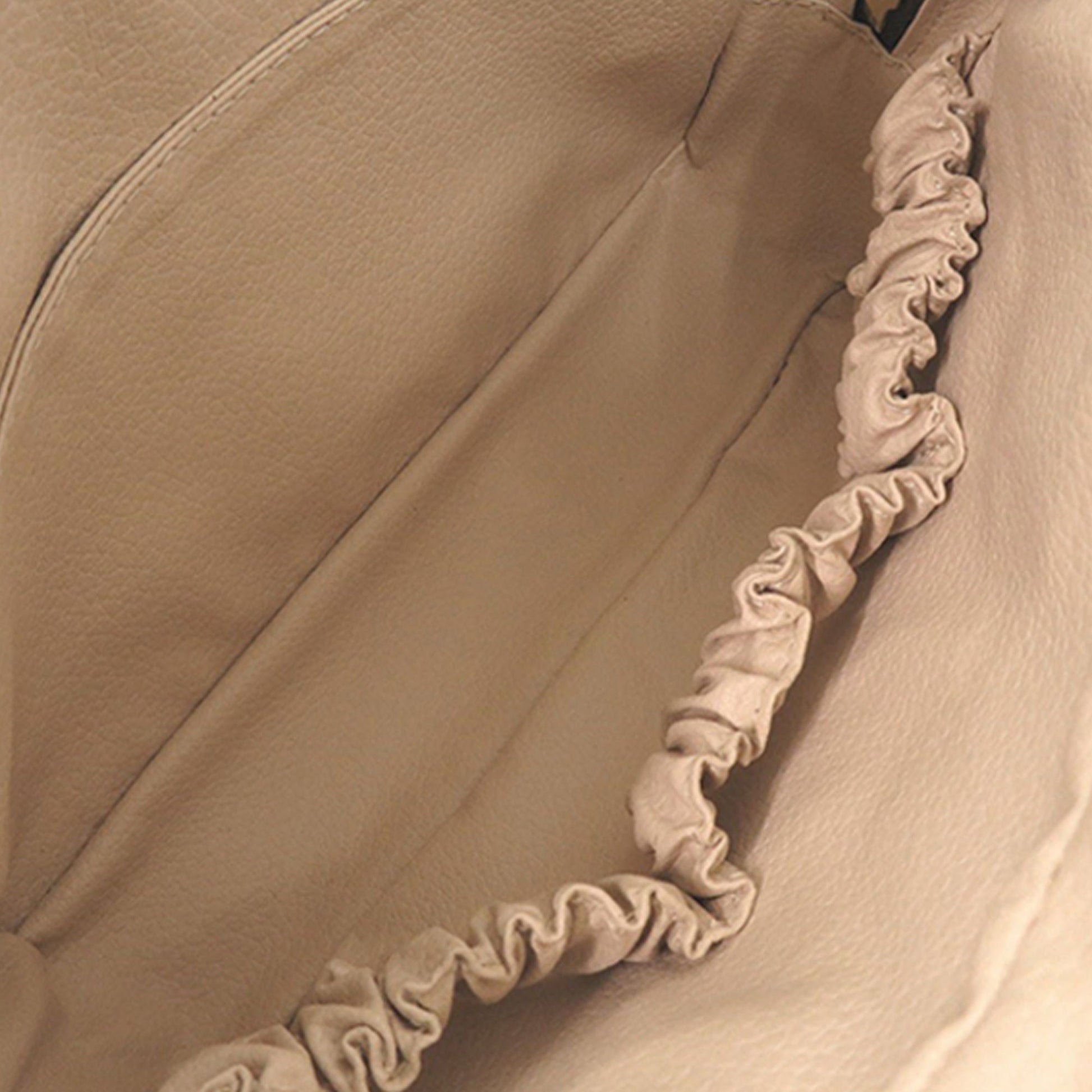 Louis Vuitton Monogram Trousse Toilette 23