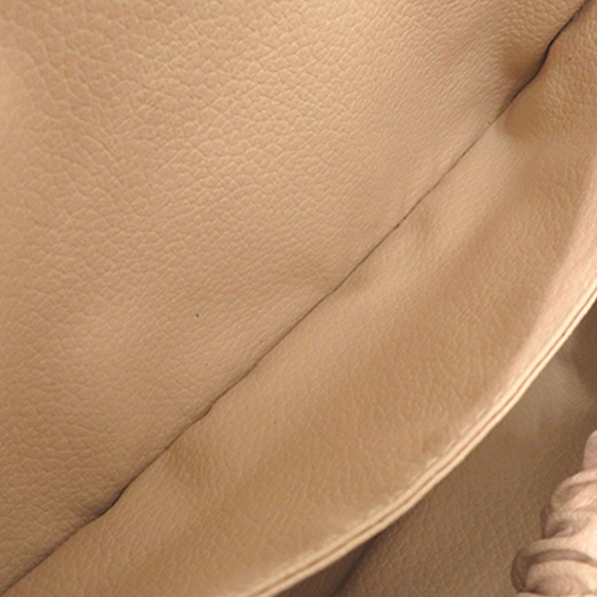 Louis Vuitton Monogram Trousse Toilette 23