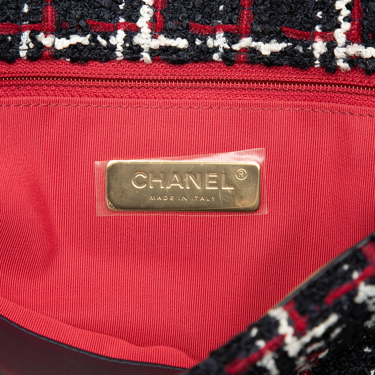 Chanel Maxi Tweed 19 Flap — Blue