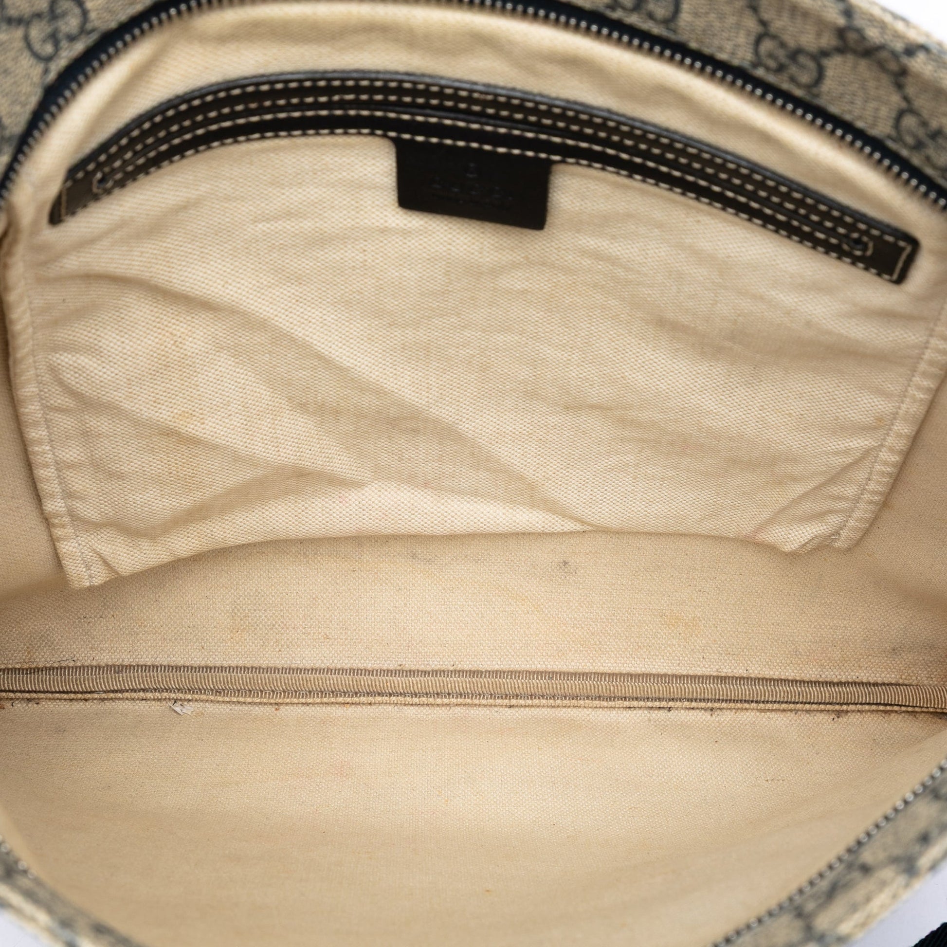 Gucci GG Supreme Crossbody