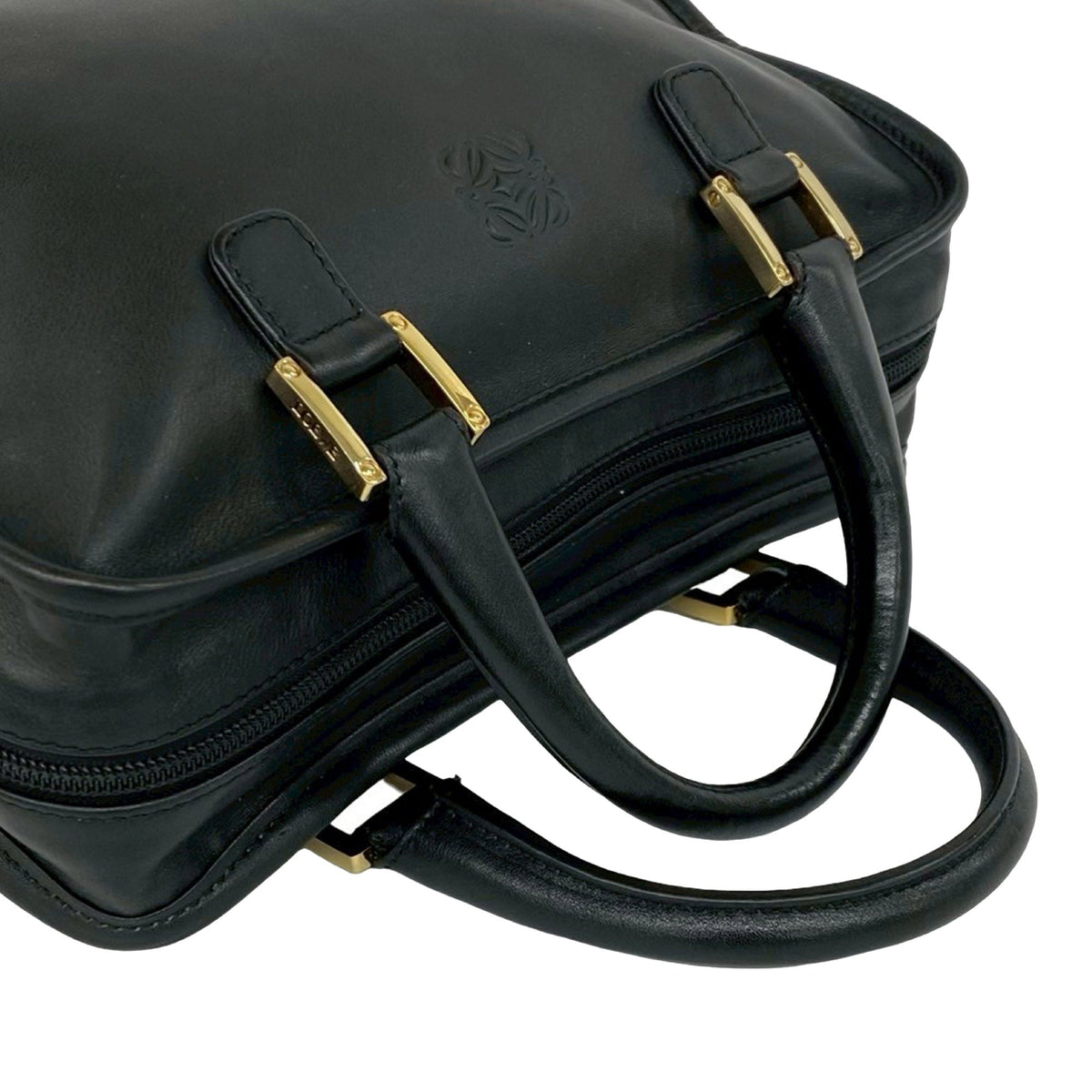 LOEWE Leather Amazona 28