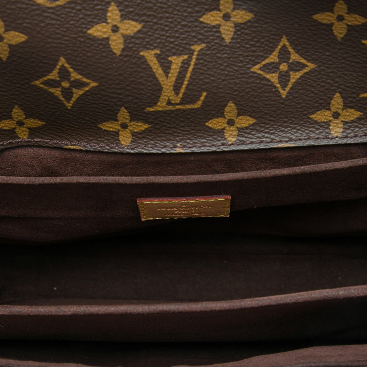 Louis Vuitton Monogram Pochette Metis