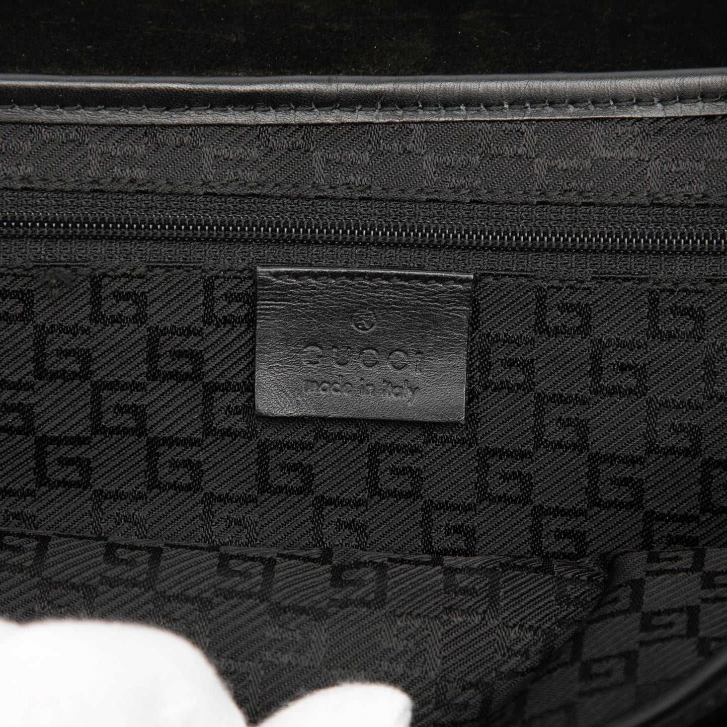 Gucci Suede Tiger Head Shoulder Bag