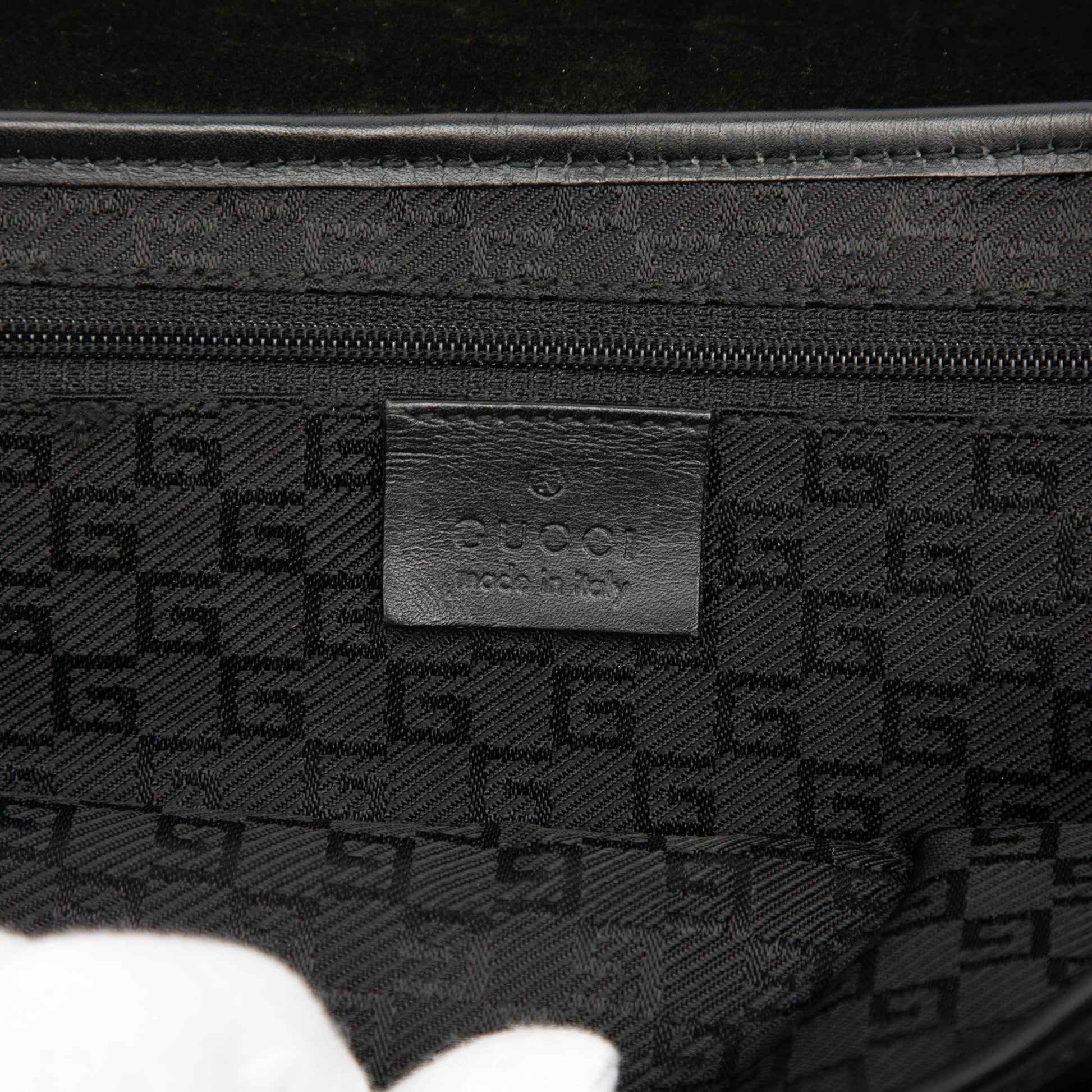 Gucci Suede Tiger Head Shoulder Bag