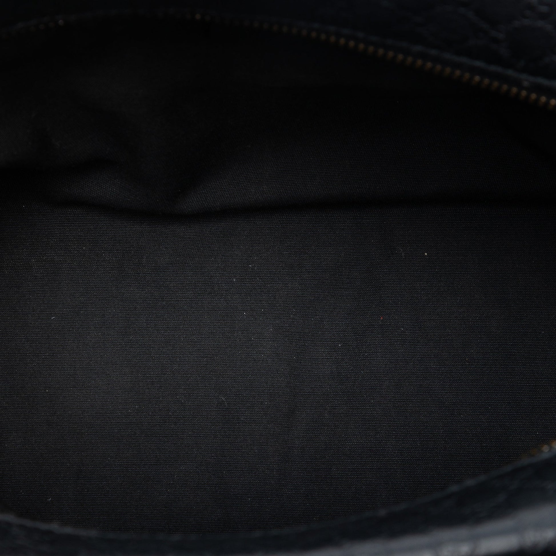 Gucci Microguccissima Clutch