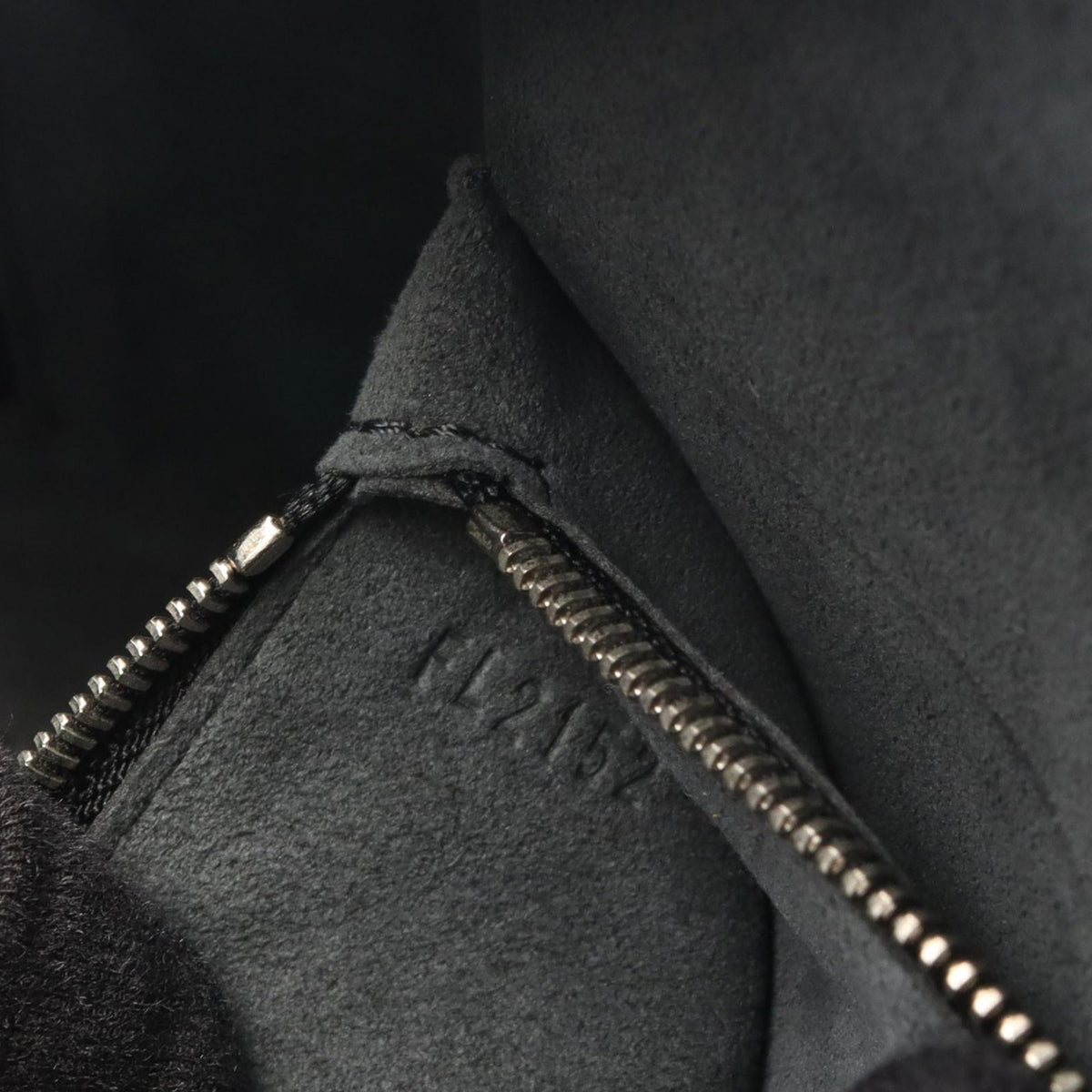 Louis Vuitton Epi Pont Neuf PM