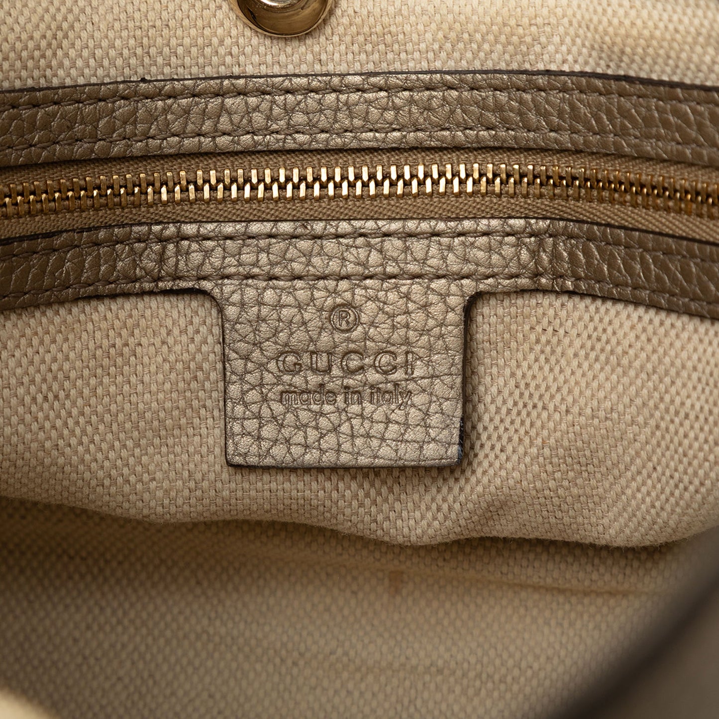 Gucci Medium Metallic Leather Soho Chain Tote