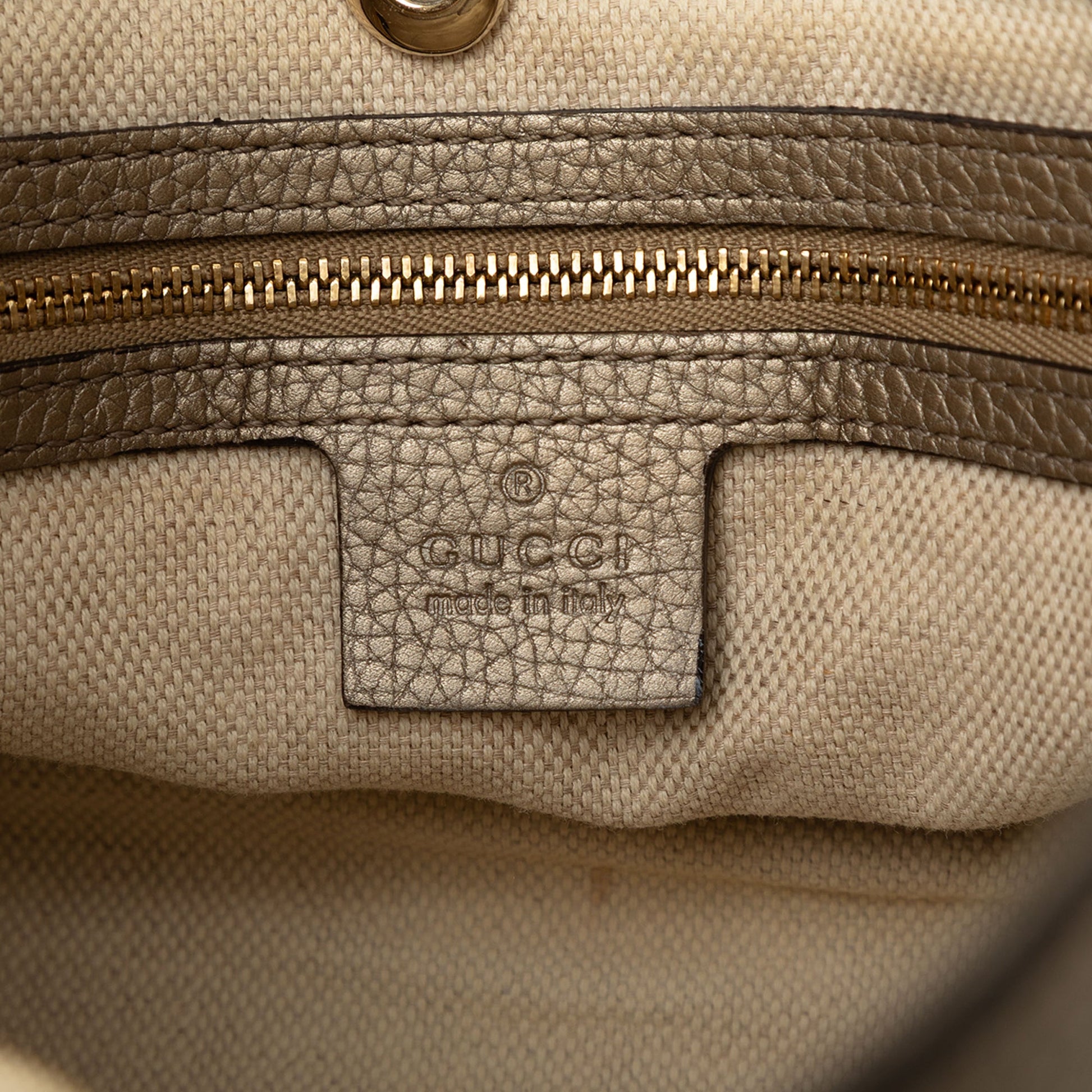 Gucci Medium Metallic Leather Soho Chain Tote