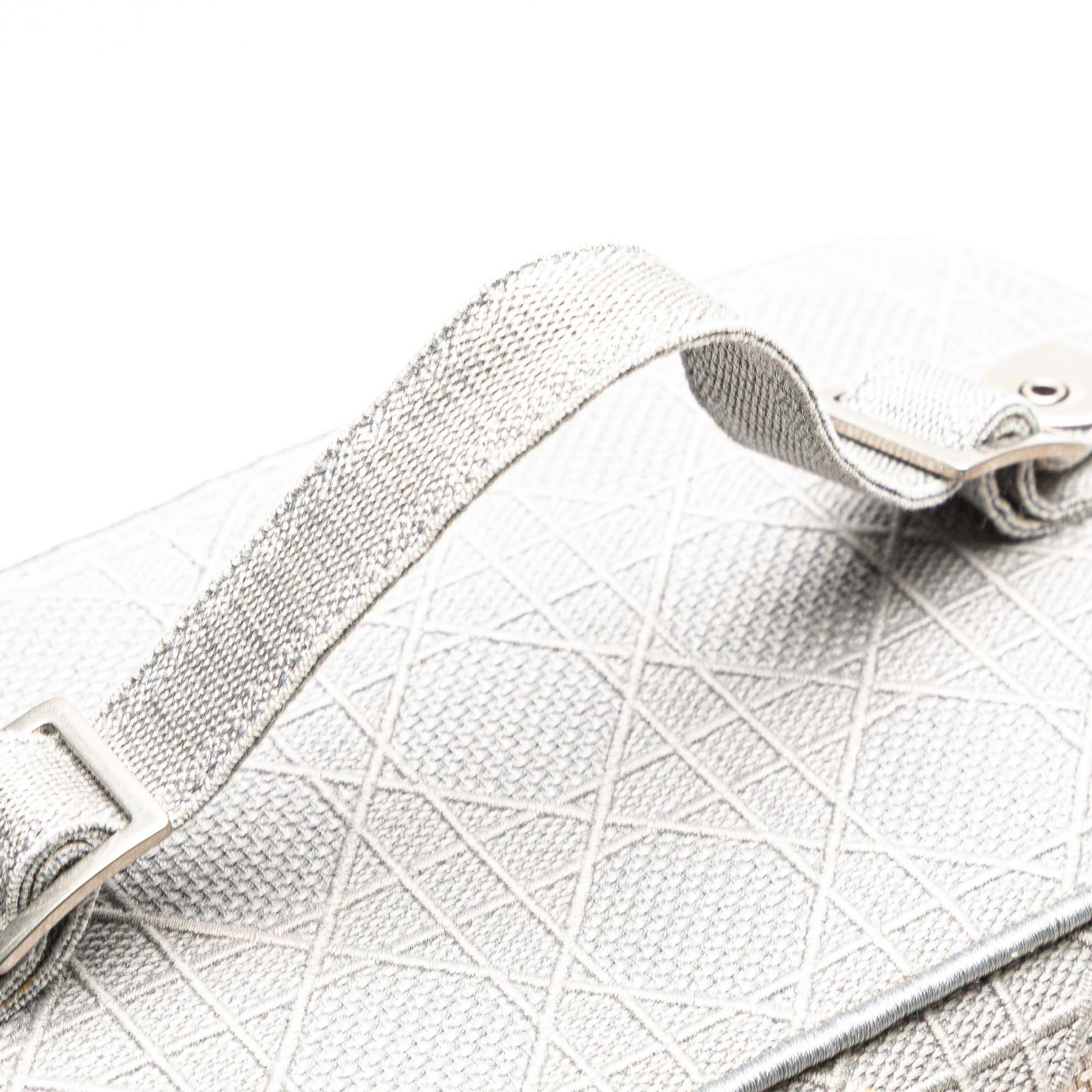 Dior Canvas Cannage Diortravel Vanity Case
