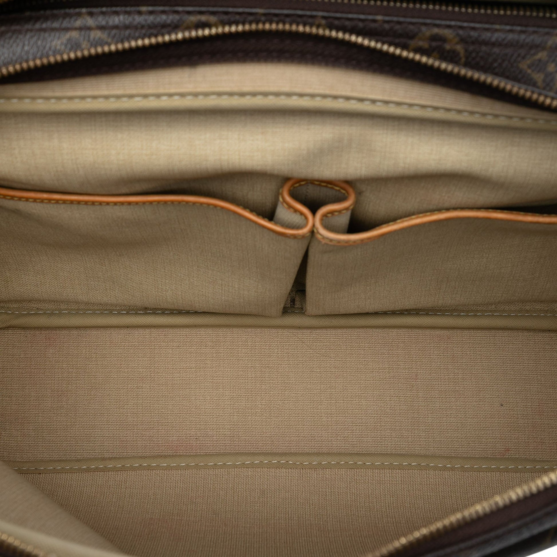 Louis Vuitton Monogram Reporter GM
