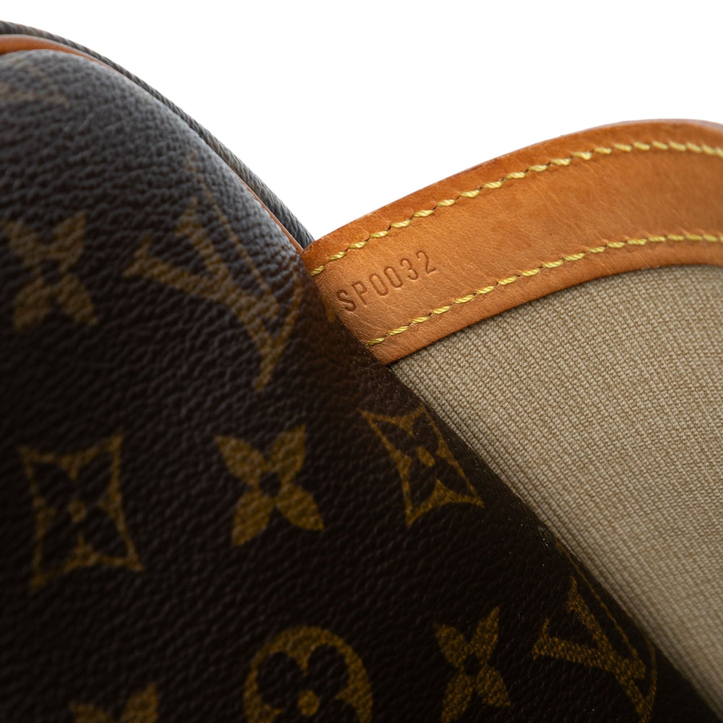 Louis Vuitton Monogram Reporter GM