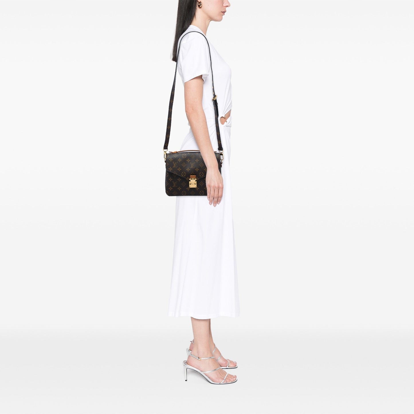 Louis Vuitton Monogram Pochette Metis