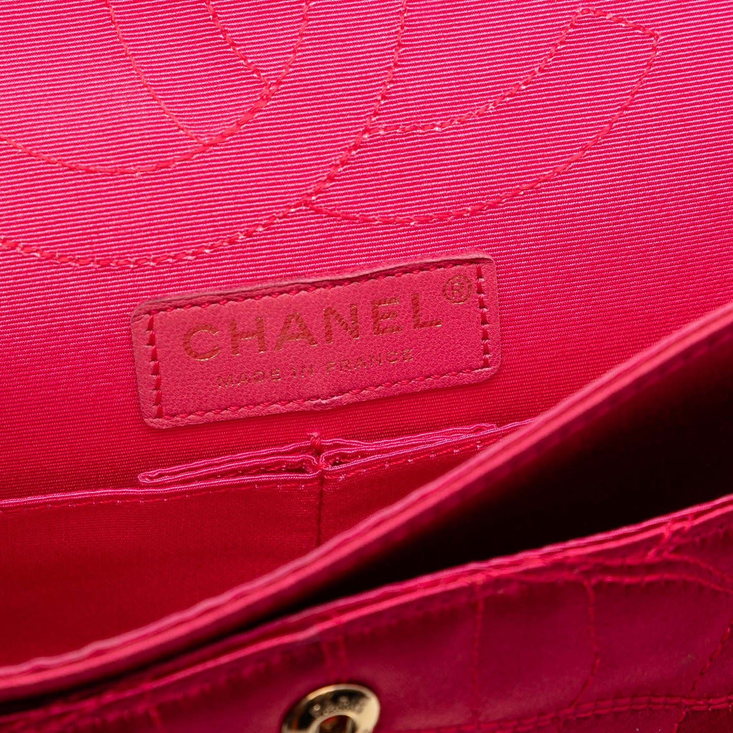Chanel Croc Quilted Satin Reissue 2.55 Double Flap 225