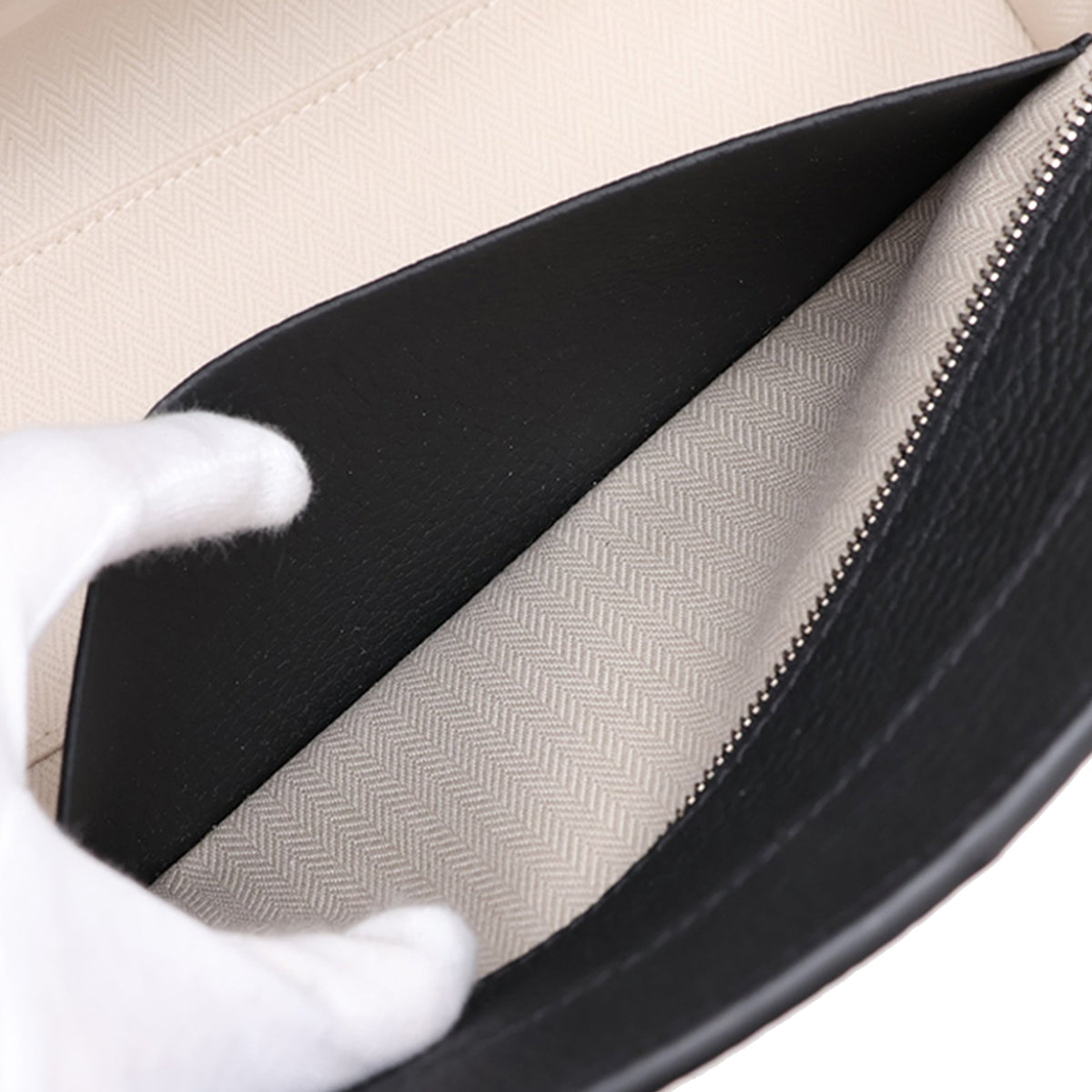 The Row Leather Marlo 12 Tote — Black
