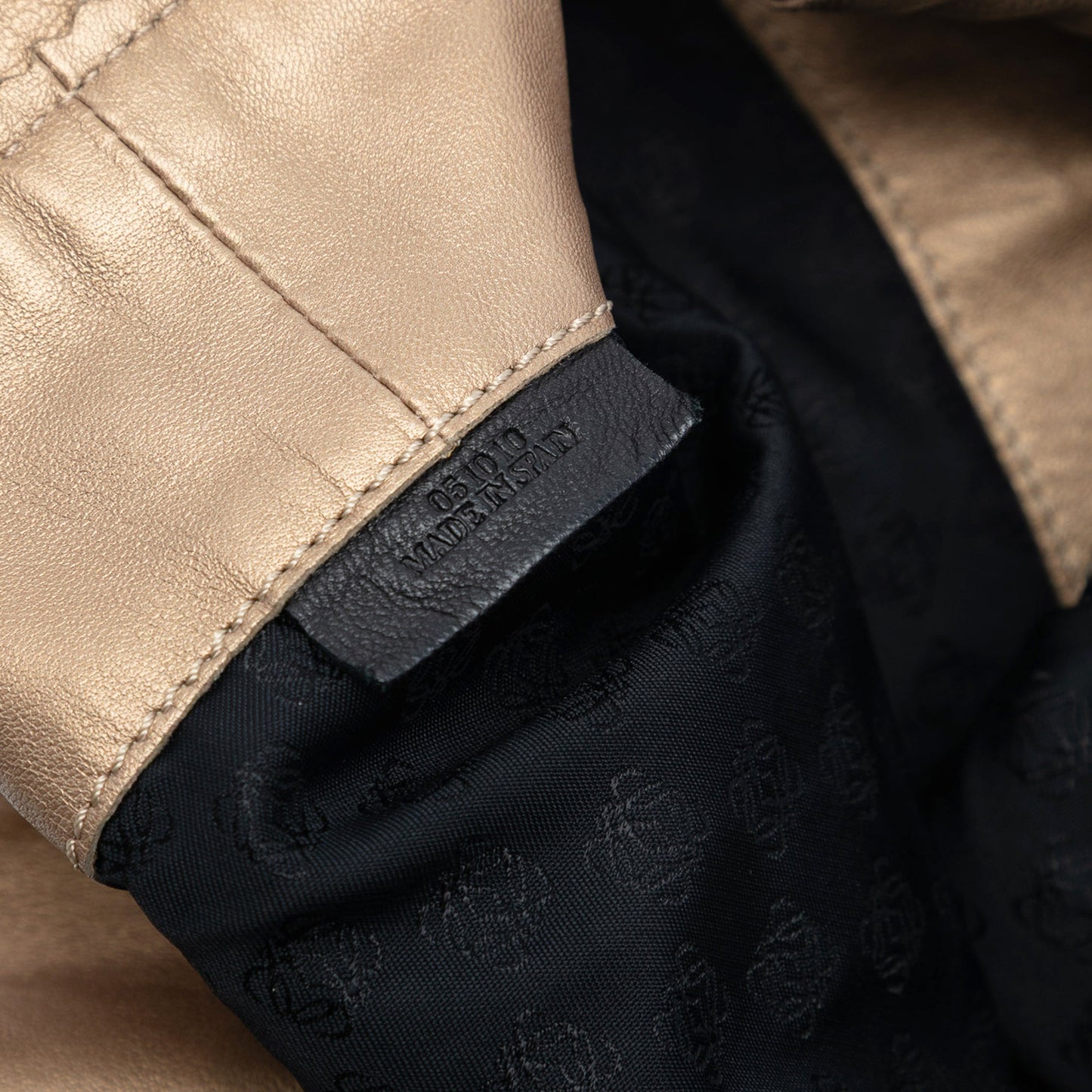 LOEWE Nappa Aire