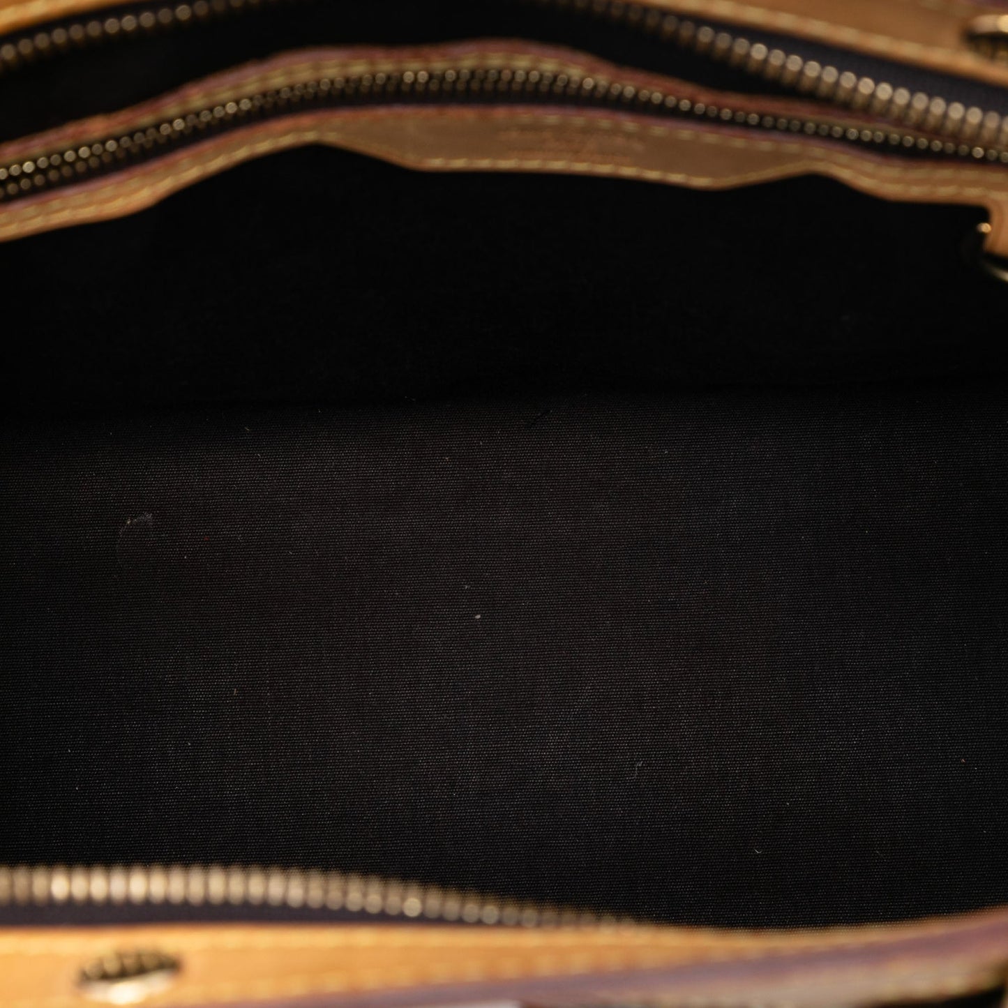 Louis Vuitton Monogram Vernis Brea MM