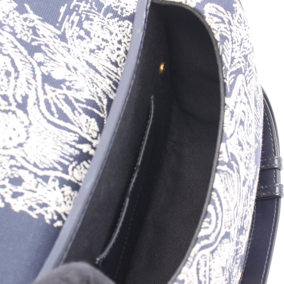 Dior Medium Toile de Jouy Bobby — Blue